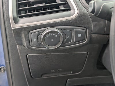 2022 Ford Edge SE