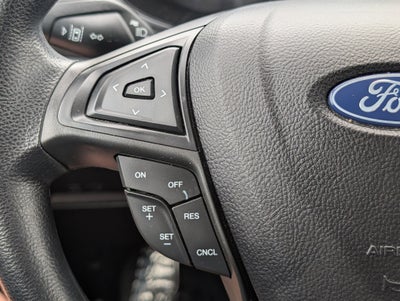 2022 Ford Edge SE