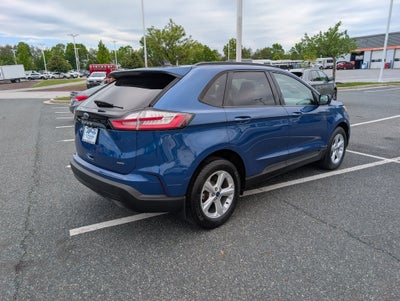 2022 Ford Edge SE