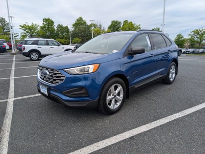 2022 Ford Edge SE