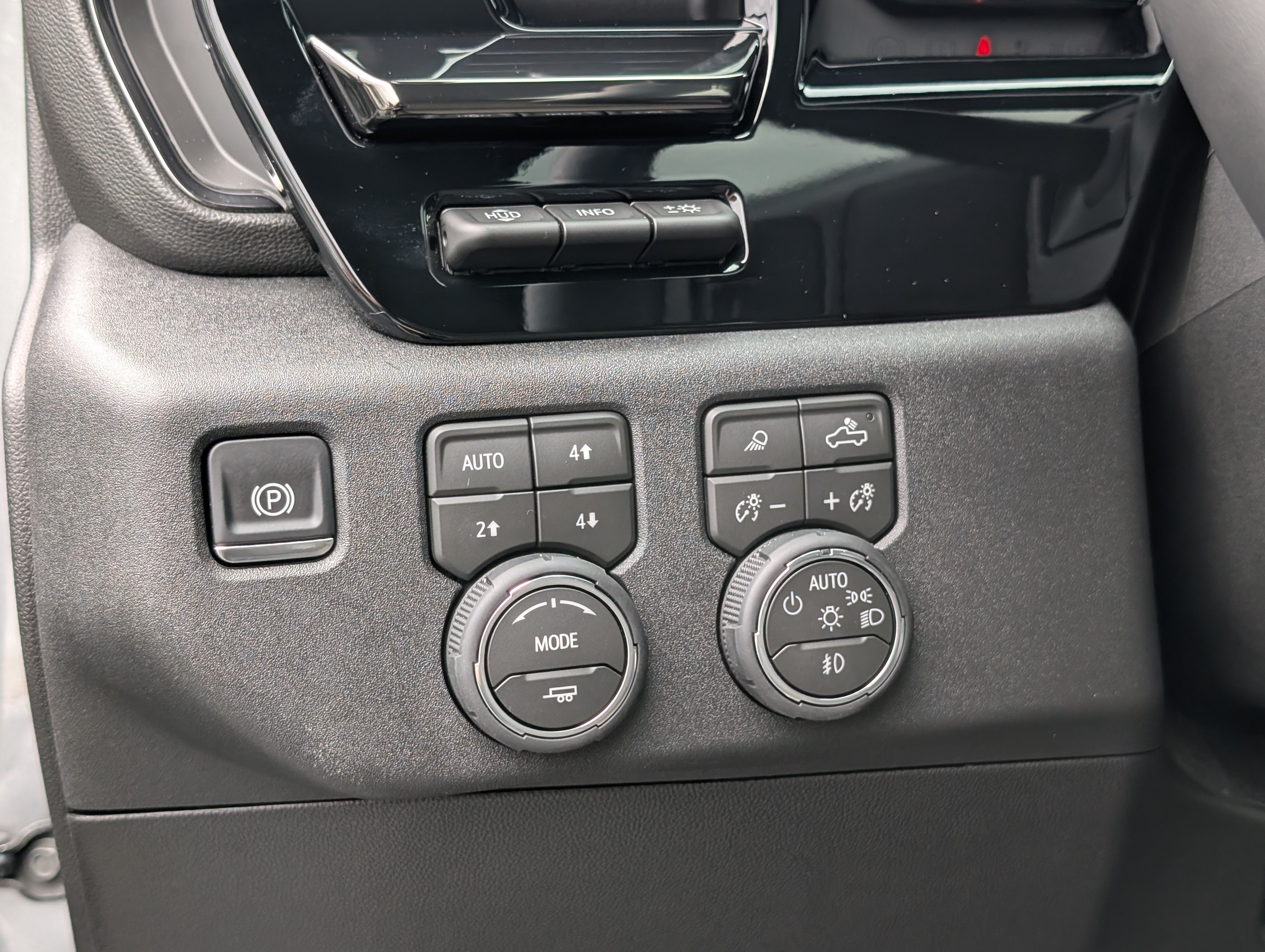 2026 Chevrolet Silverado 2500HD ZR2
