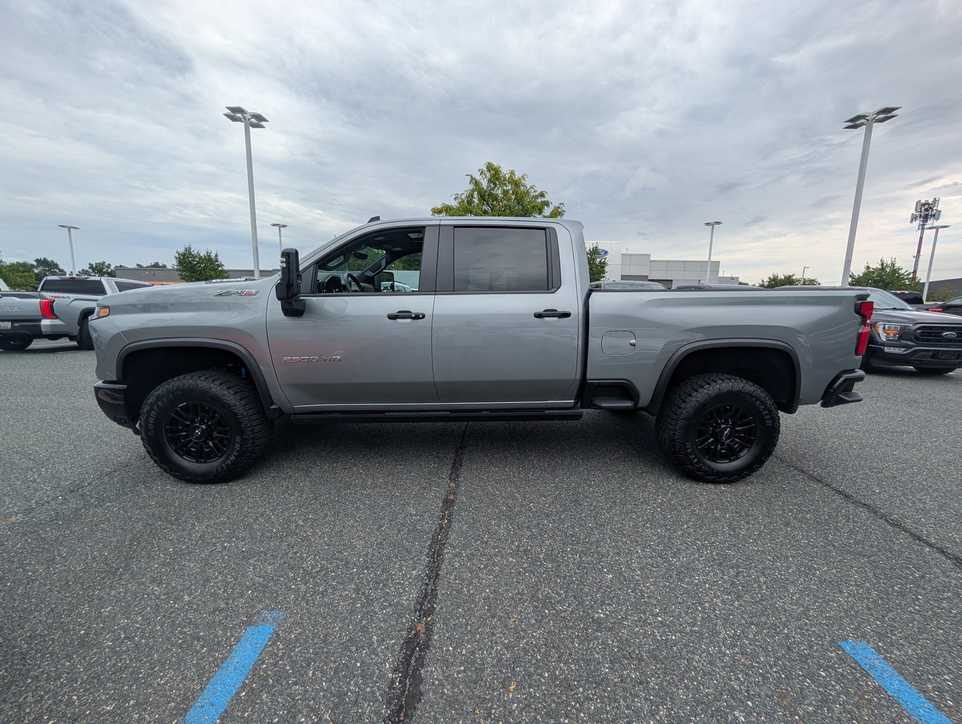 2026 Chevrolet Silverado 2500HD ZR2