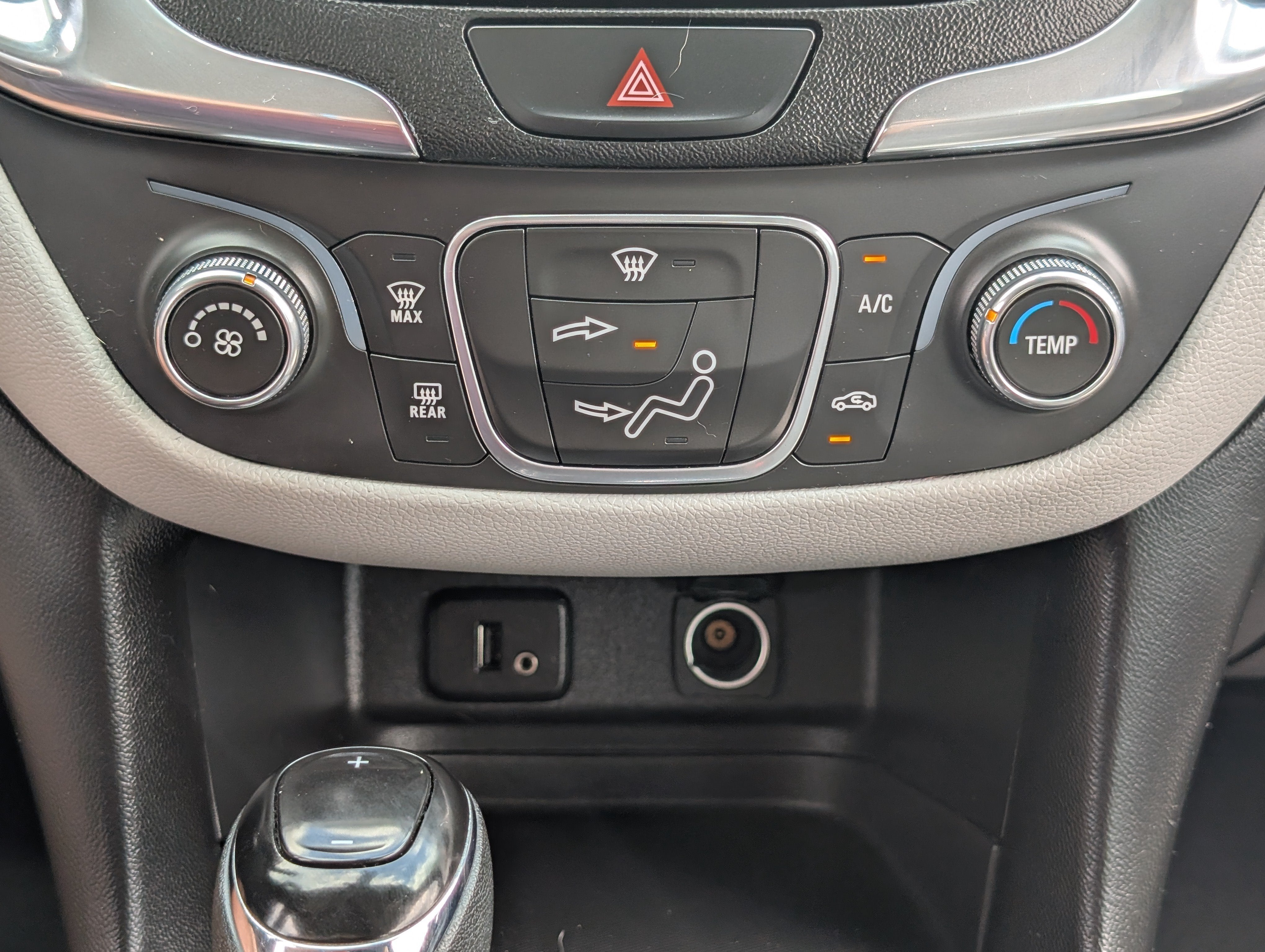 2018 Chevrolet Equinox LS