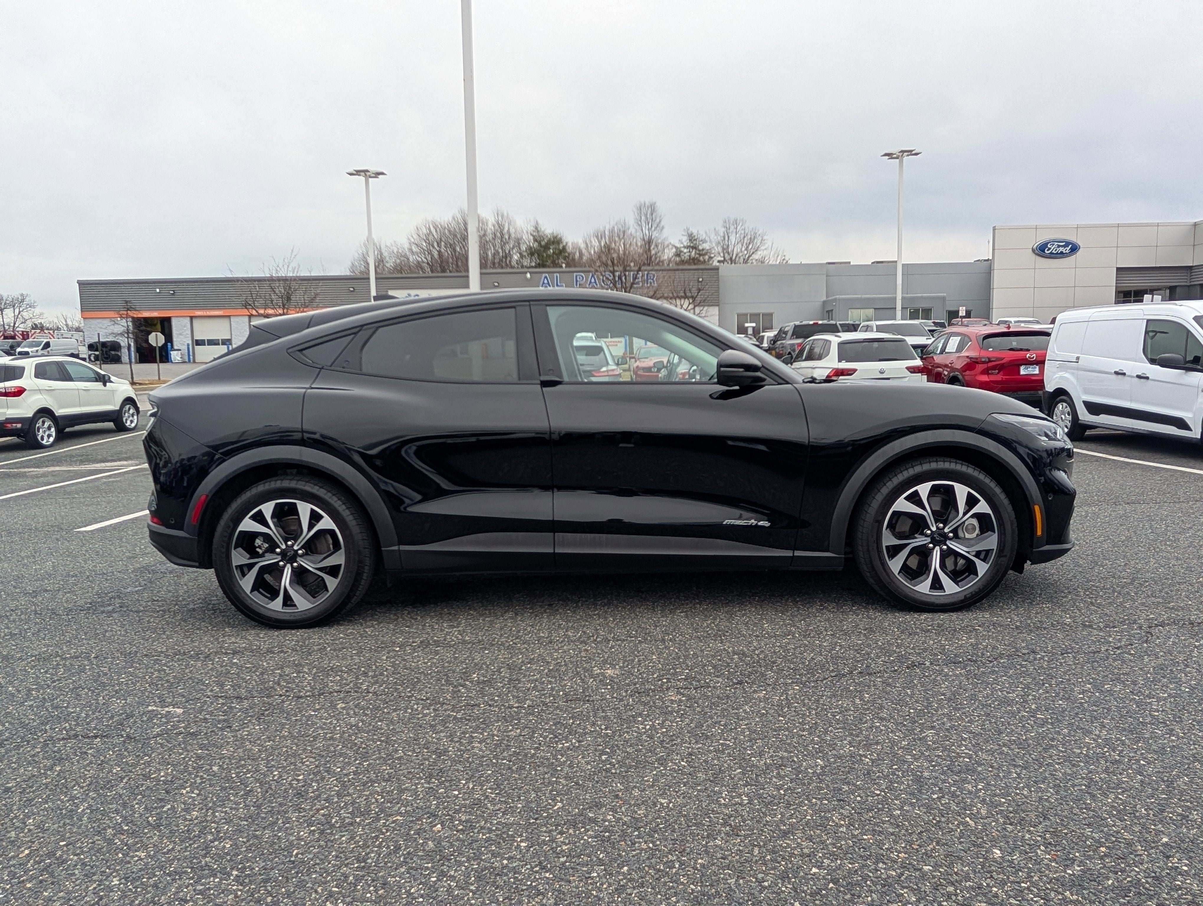 2024 Ford Mustang Mach-E Select