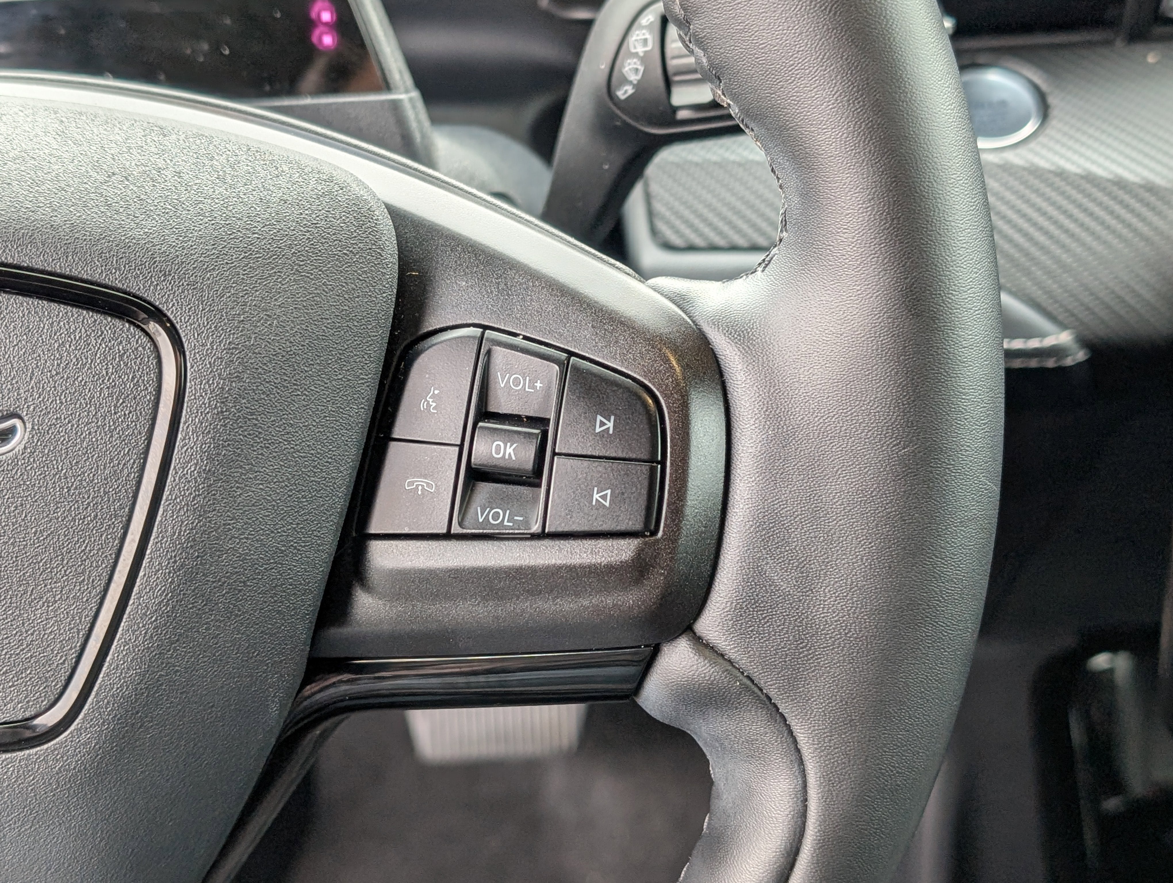 2024 Ford Mustang Mach-E Select