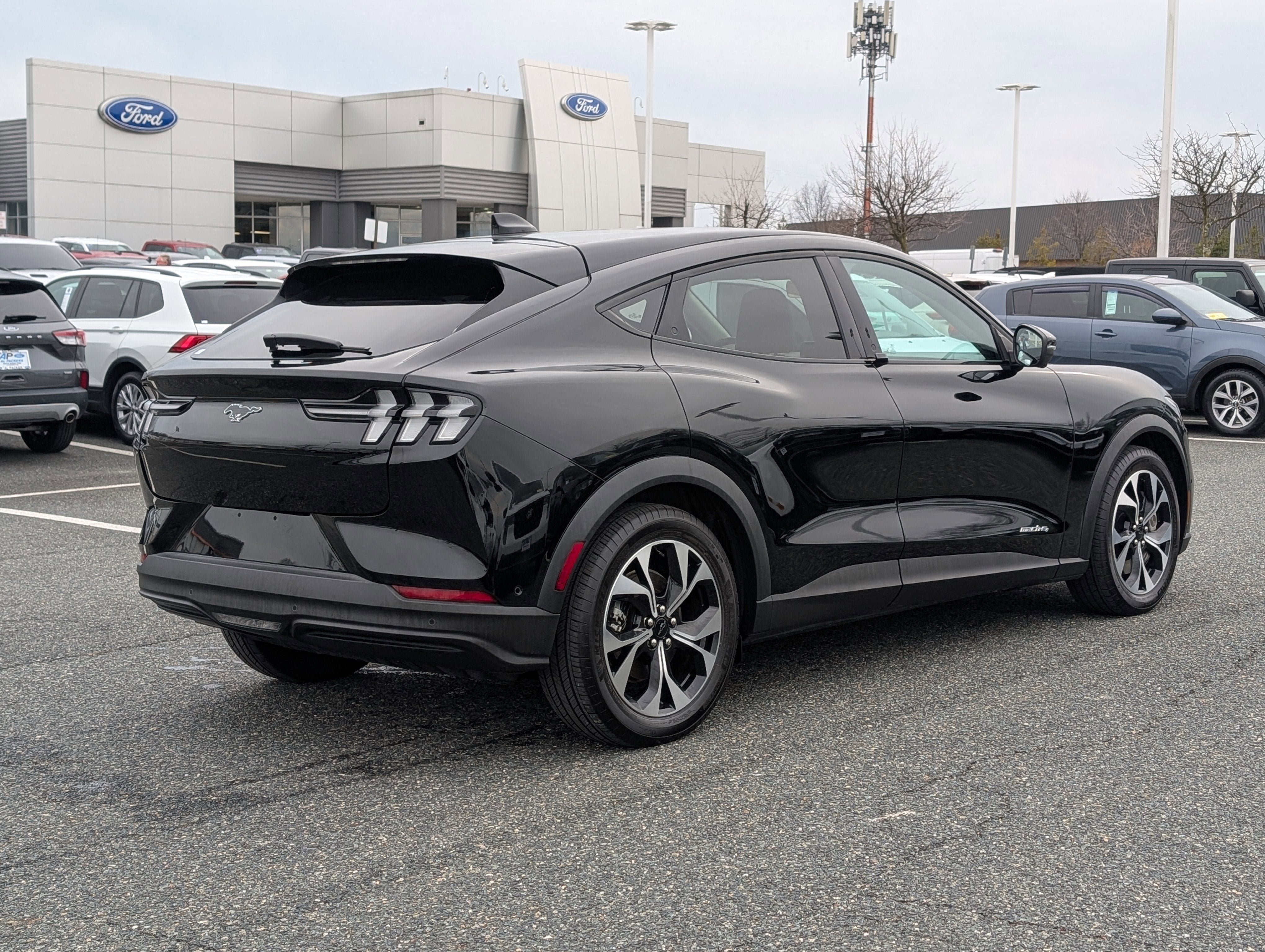 2024 Ford Mustang Mach-E Select