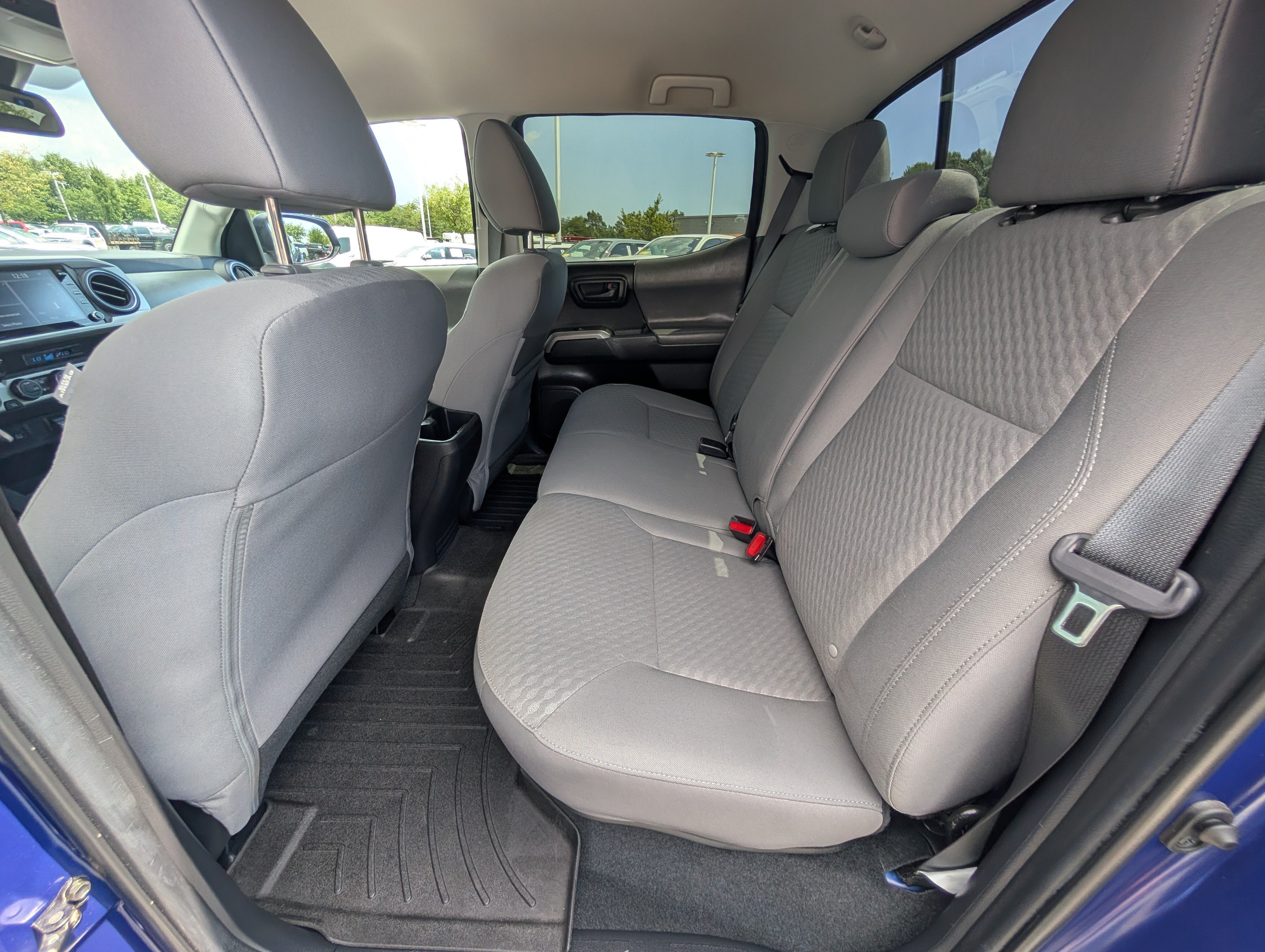 2022 Toyota Tacoma 4WD SR5