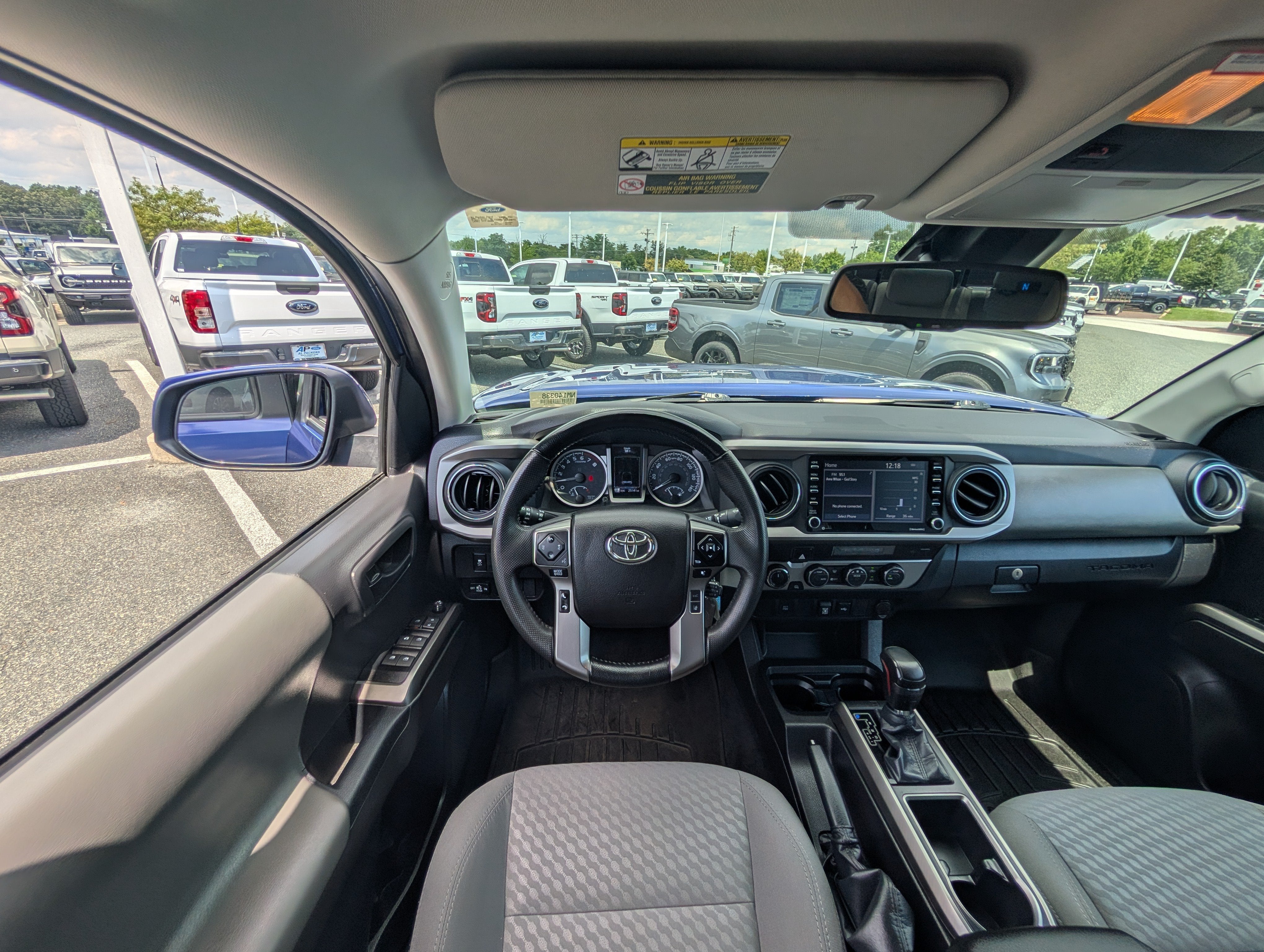 2022 Toyota Tacoma 4WD SR5