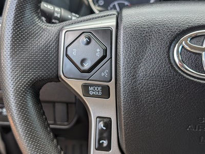 2022 Toyota Tacoma 4WD SR5