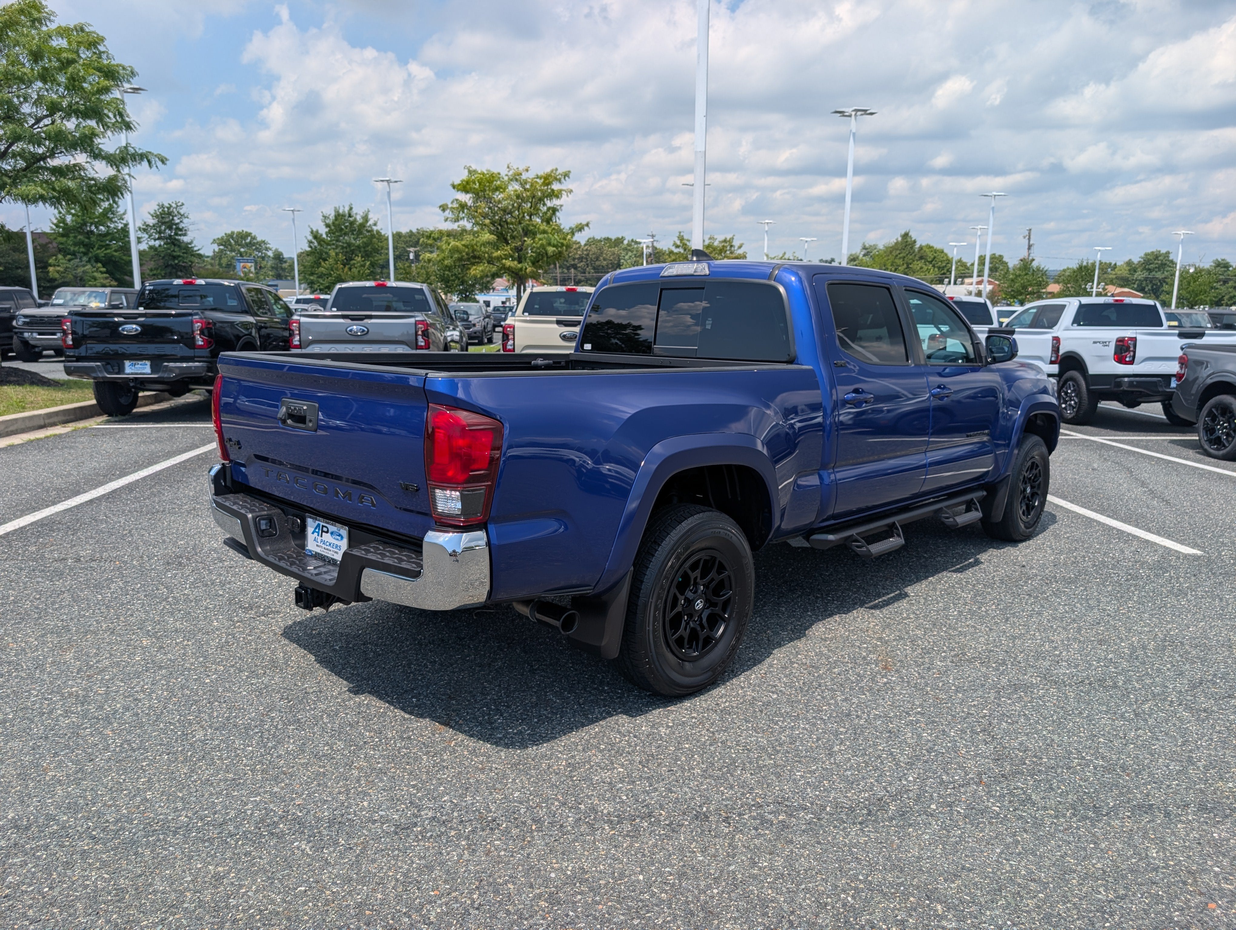 2022 Toyota Tacoma 4WD SR5