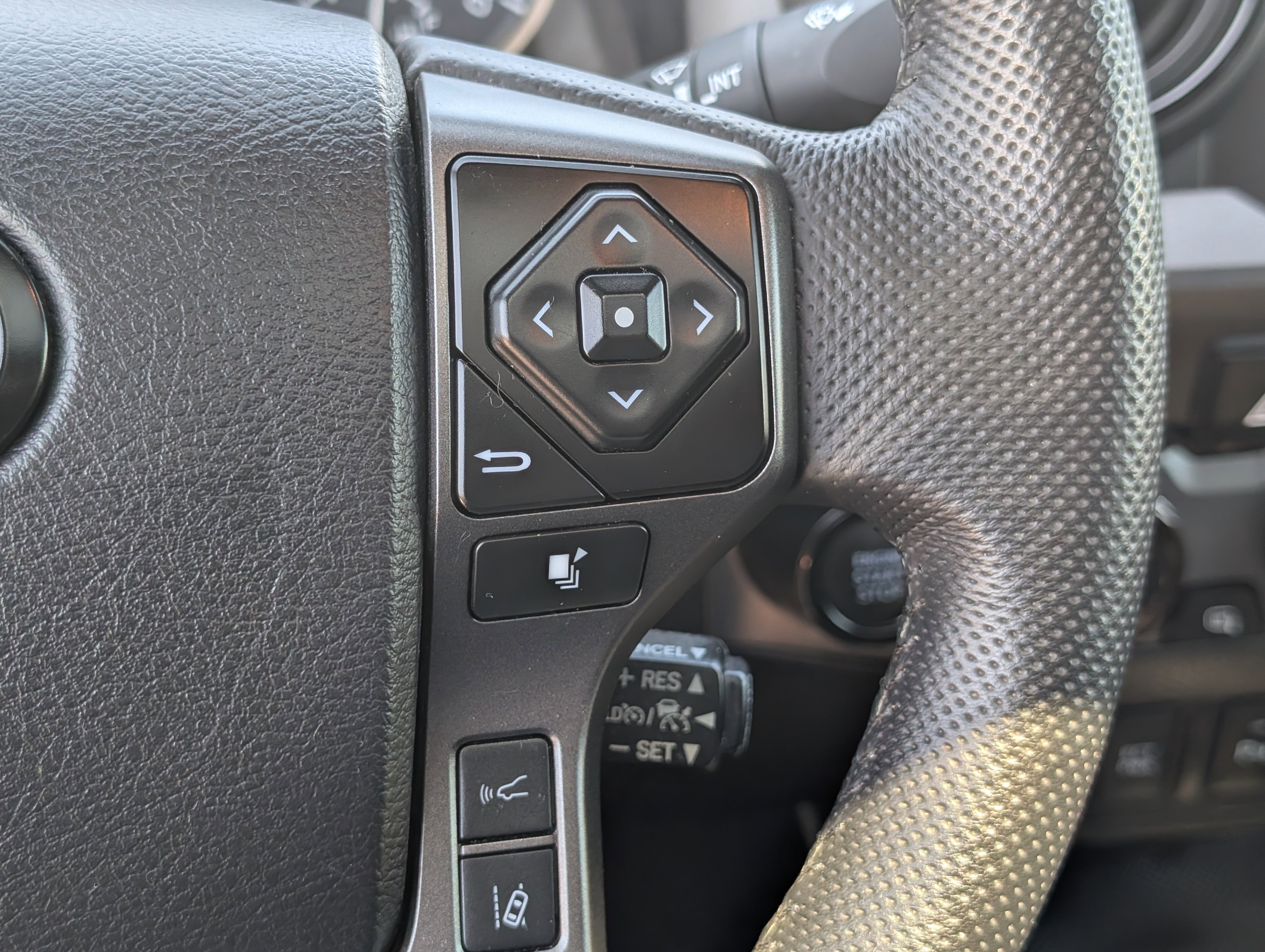 2023 Toyota Tacoma 4WD TRD Off Road