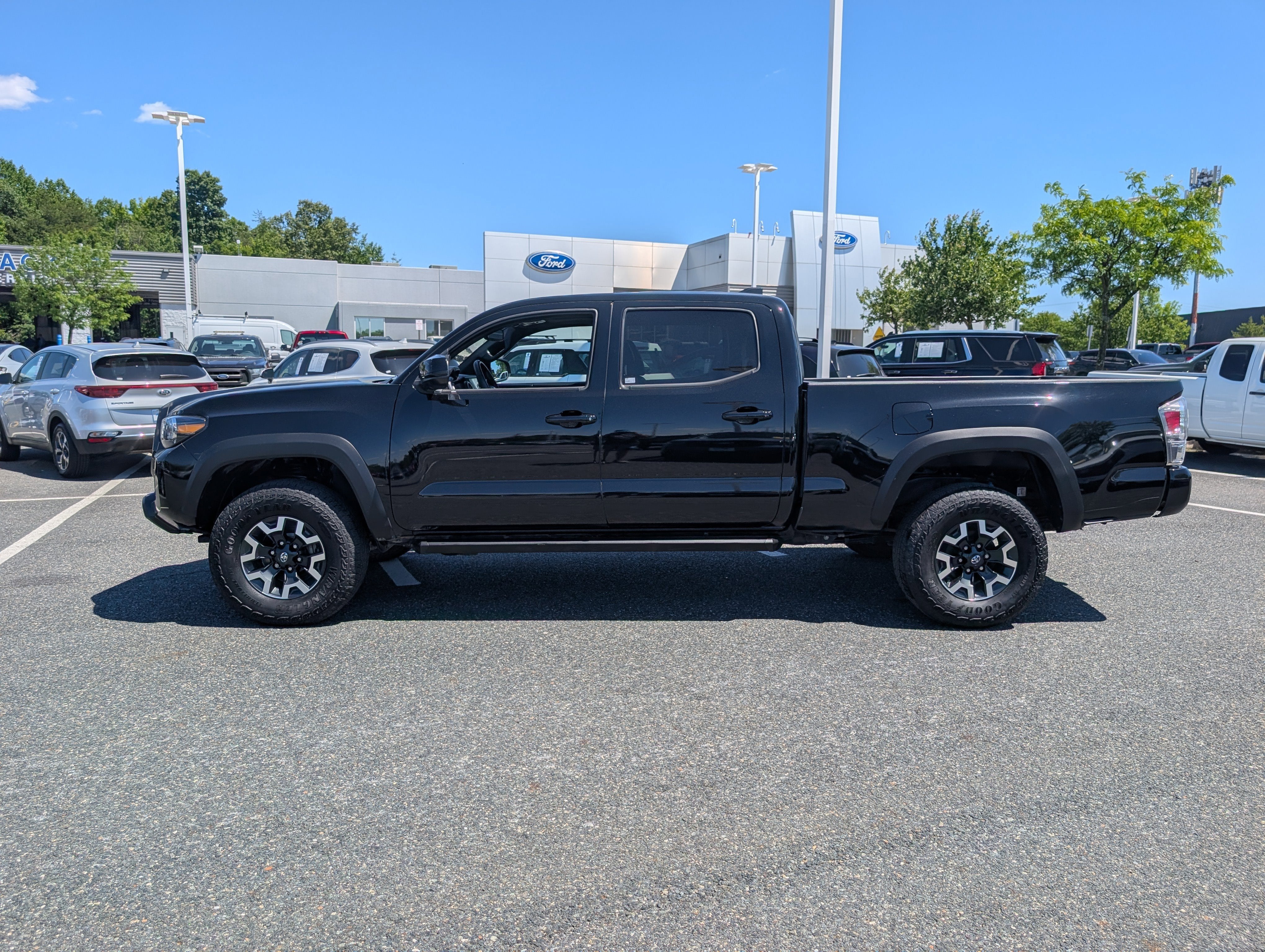 2023 Toyota Tacoma 4WD TRD Off Road