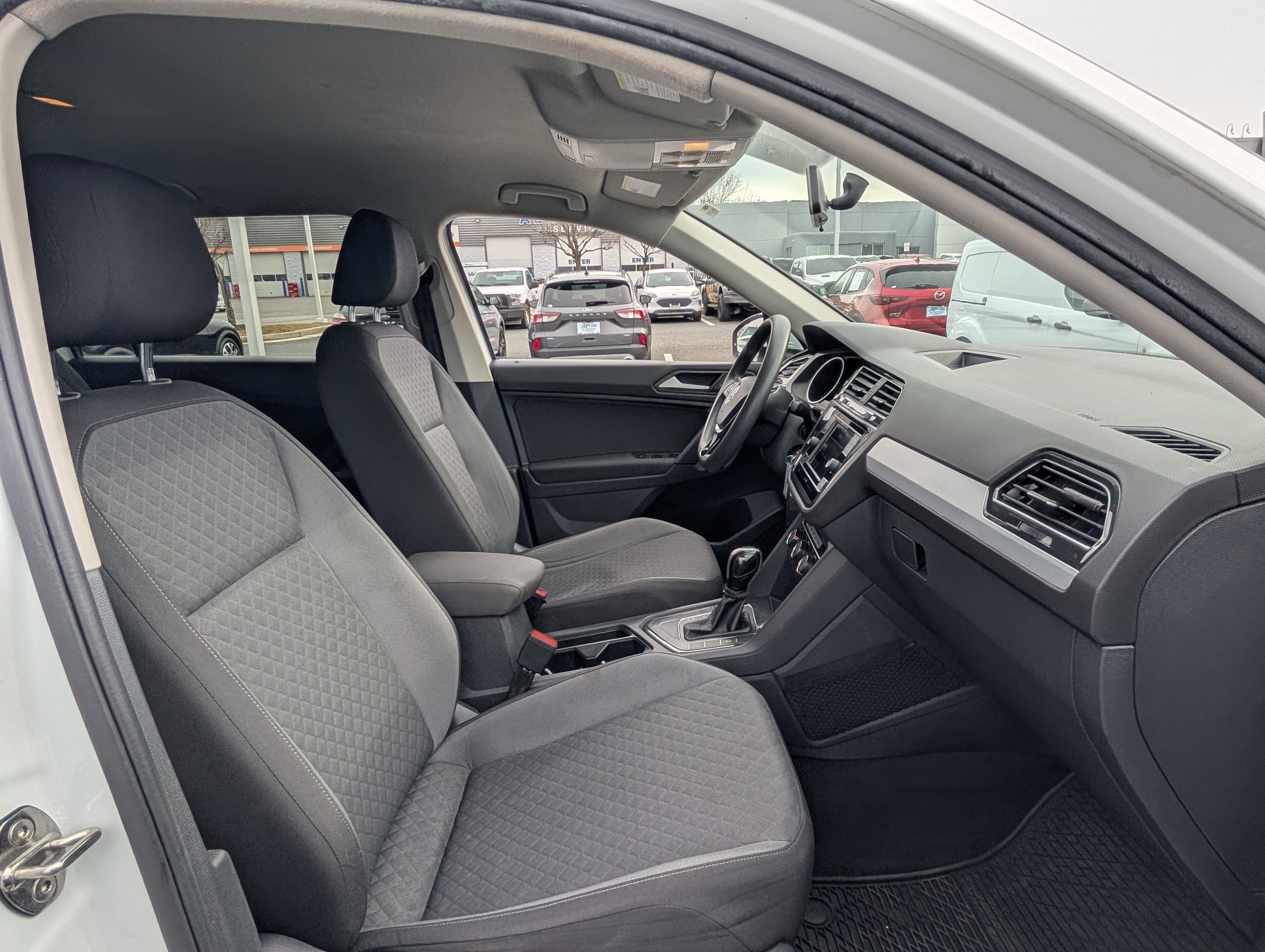2019 Volkswagen Tiguan S