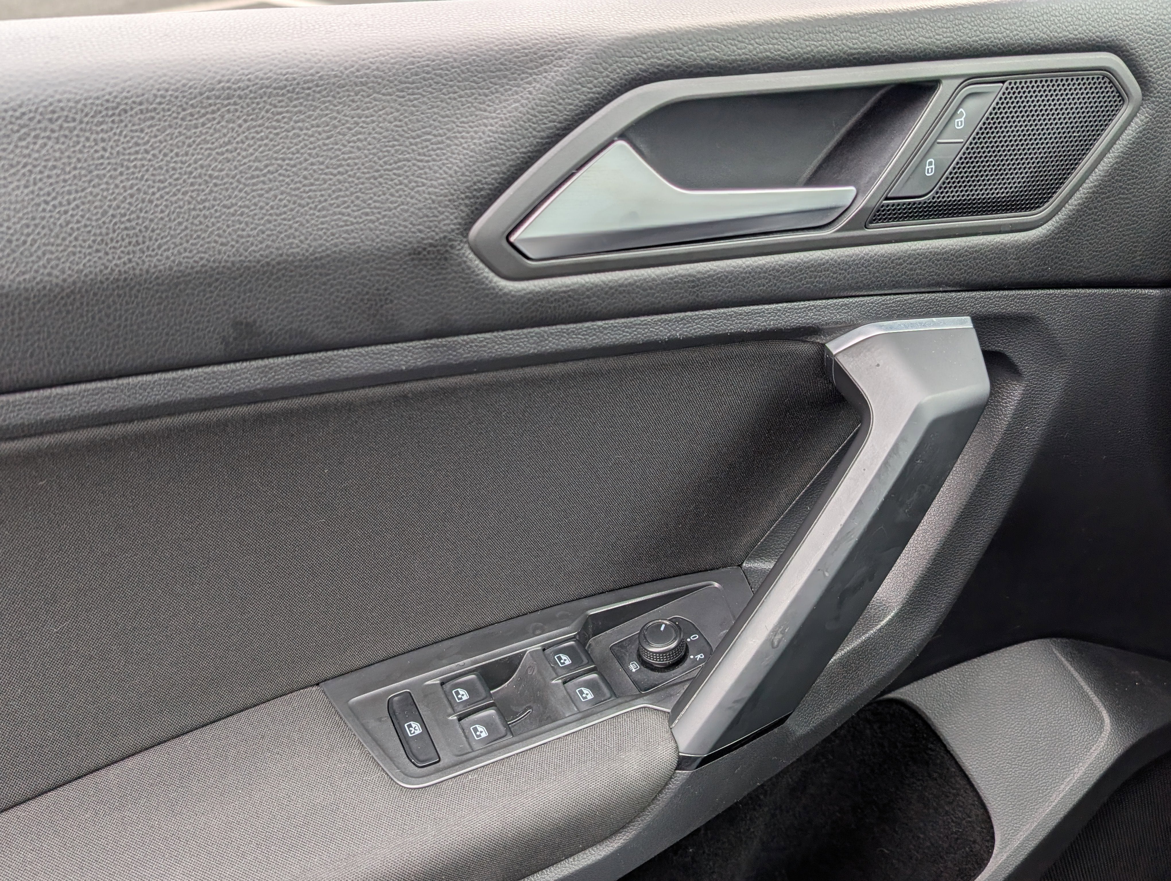 2019 Volkswagen Tiguan S