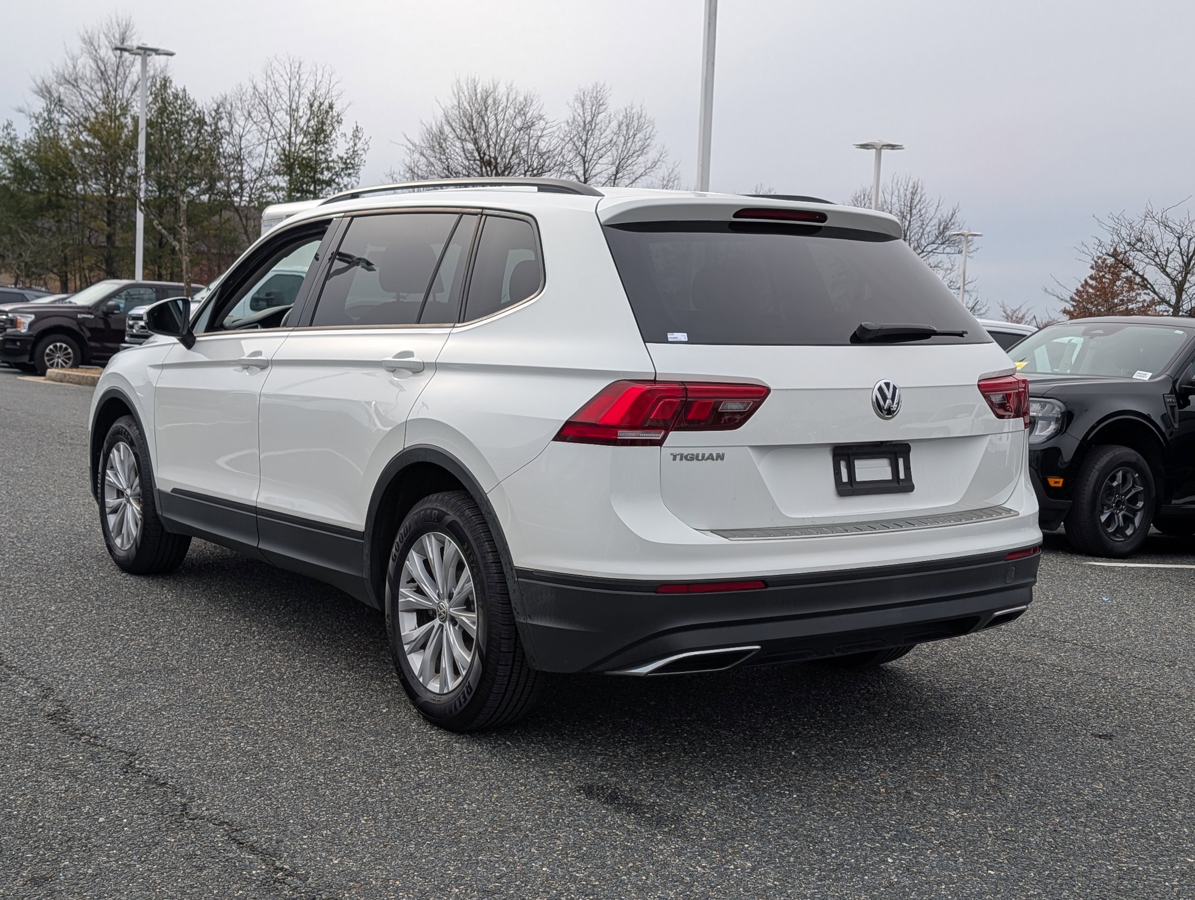 2019 Volkswagen Tiguan S