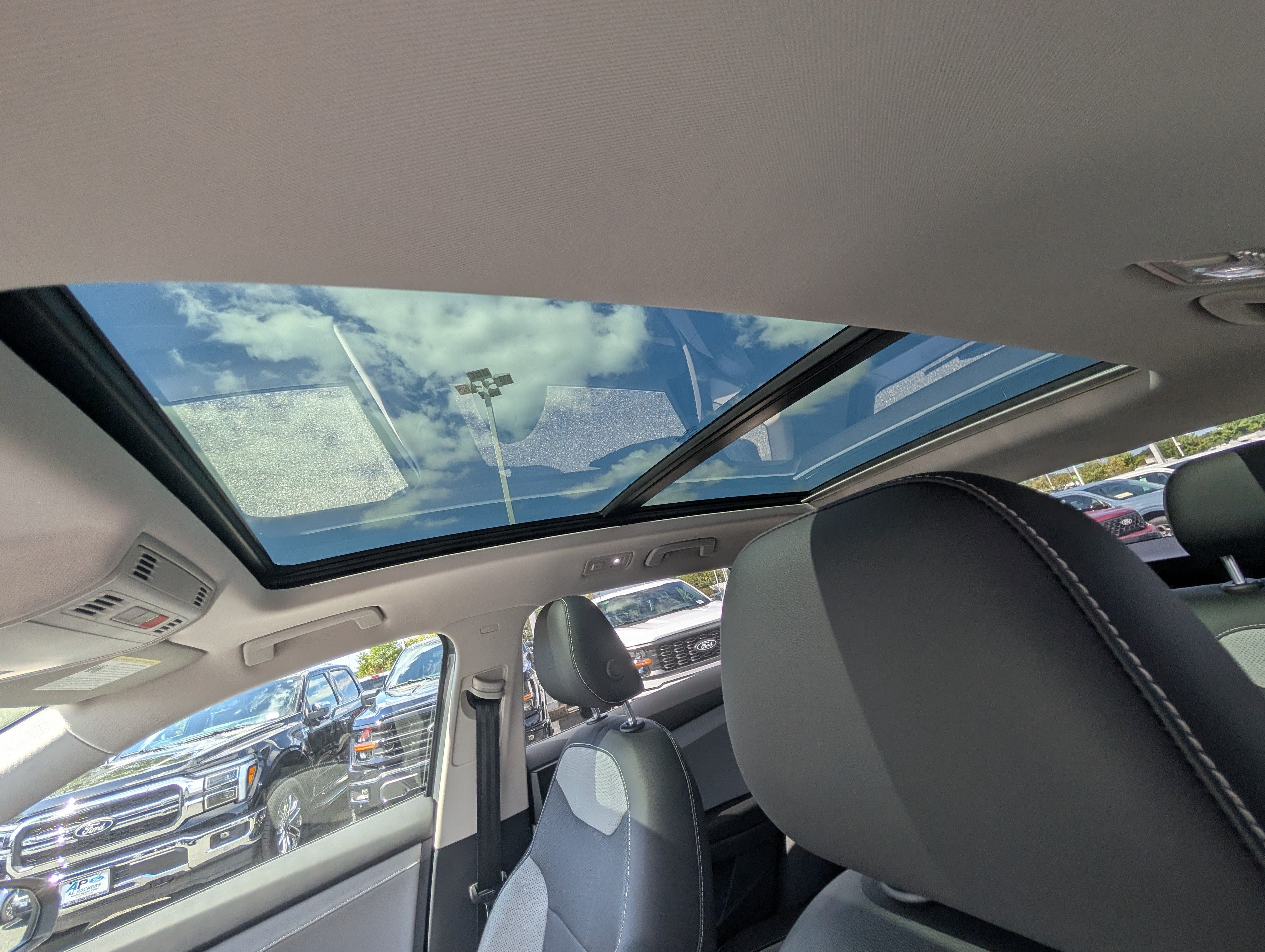 2022 Volkswagen Taos SEL