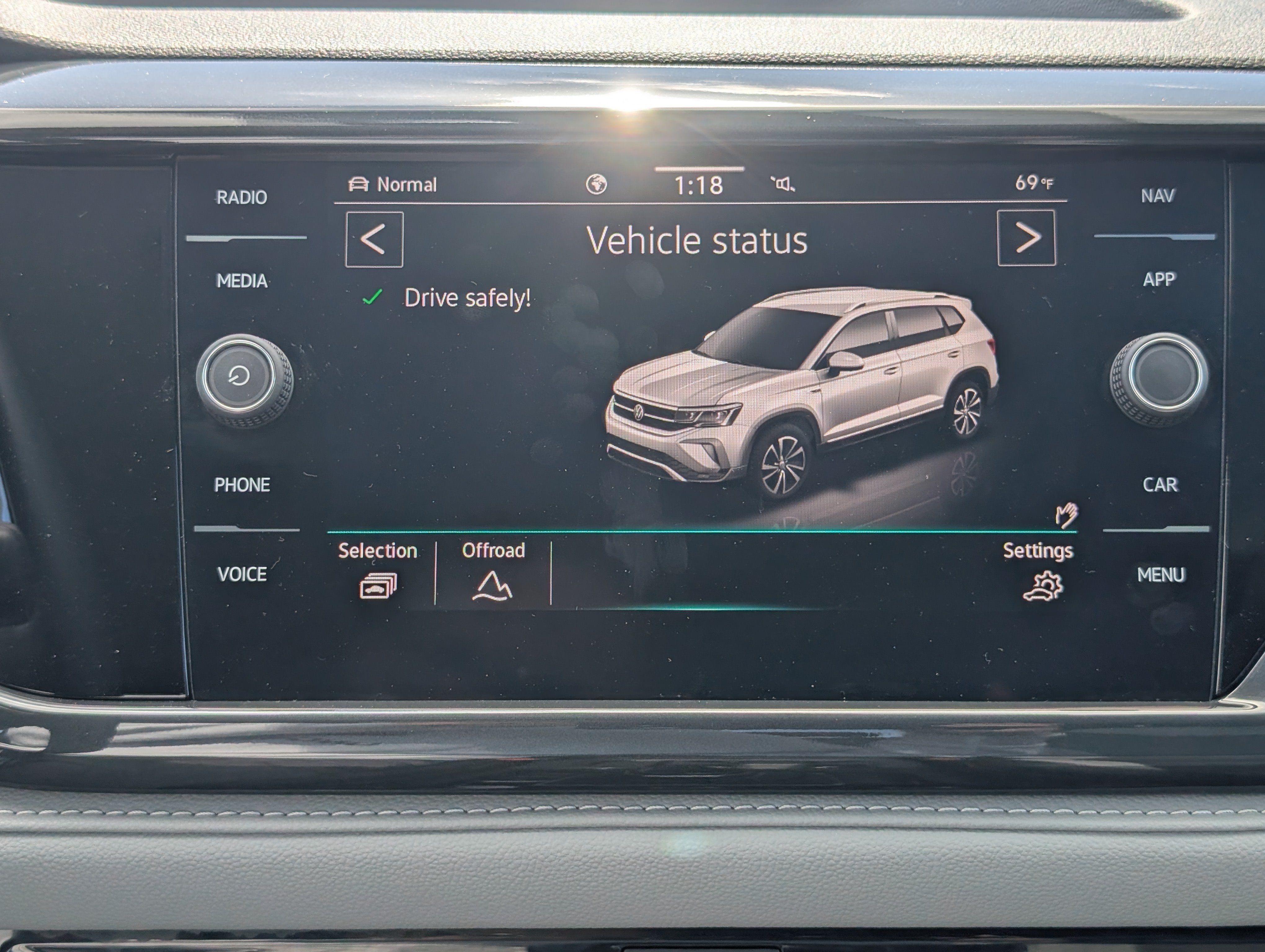 2022 Volkswagen Taos SEL
