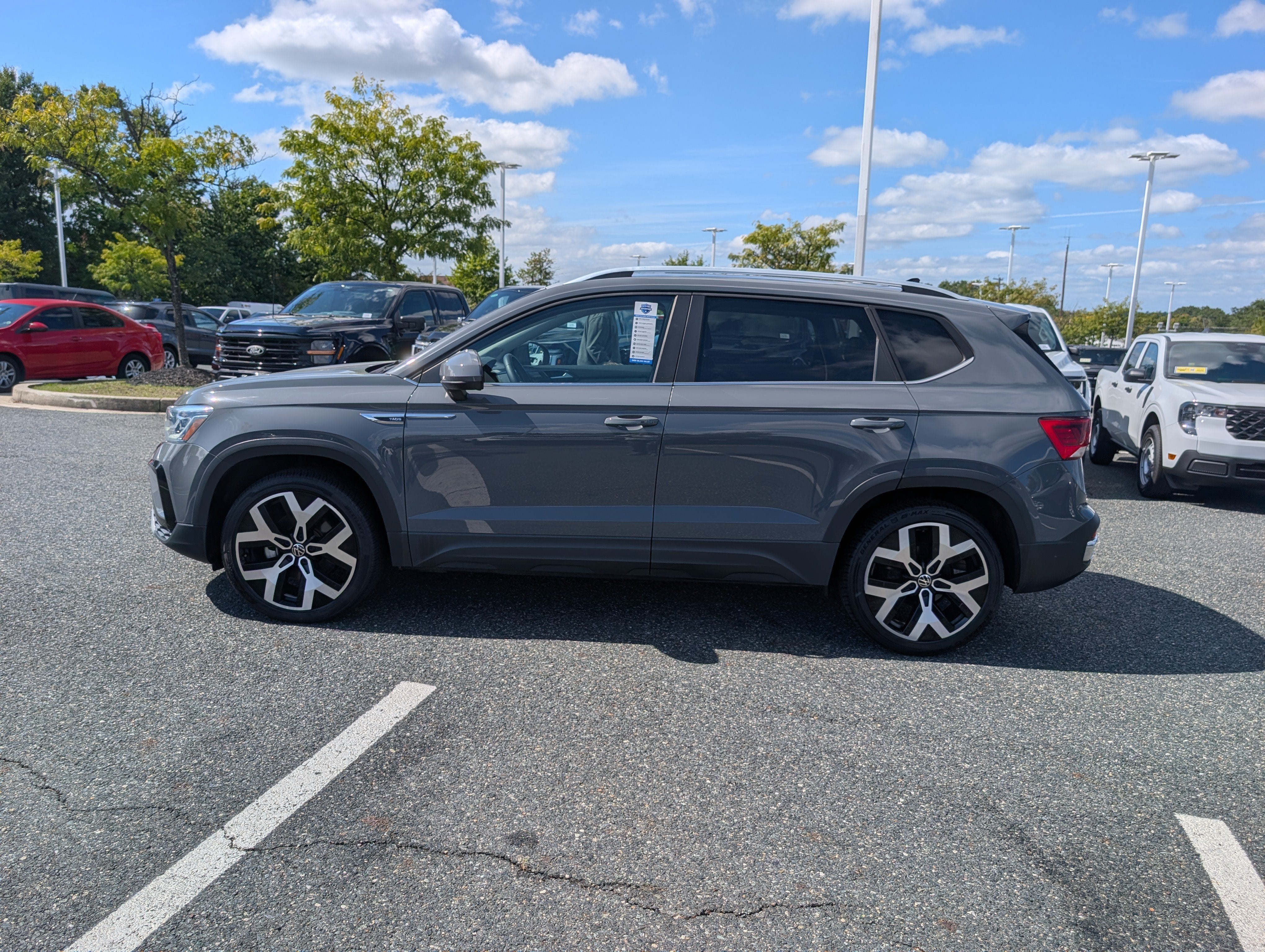 2022 Volkswagen Taos SEL