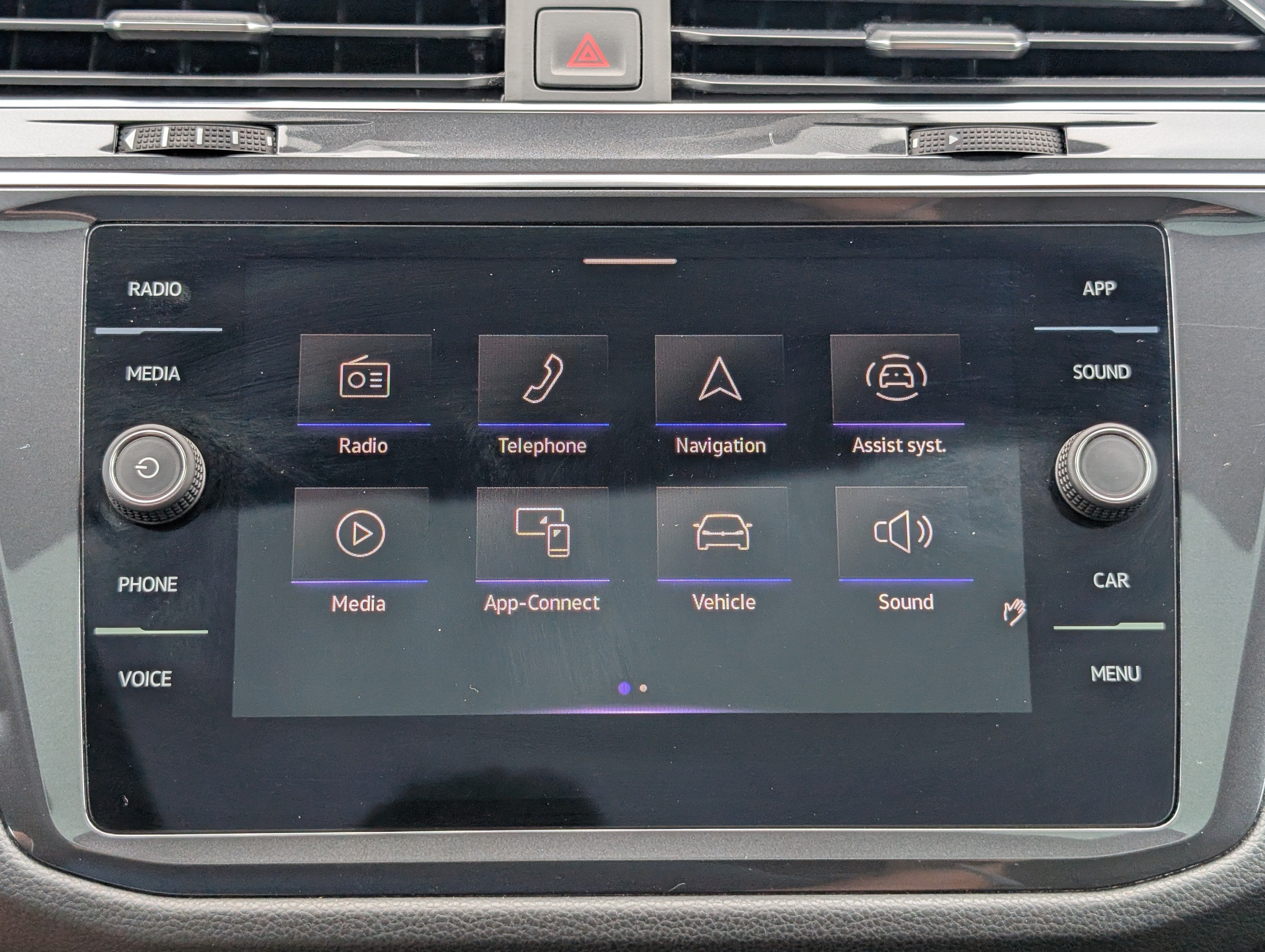 2023 Volkswagen Tiguan SE R-Line Black