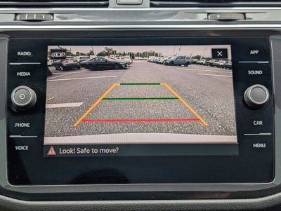 2023 Volkswagen Tiguan SE R-Line Black