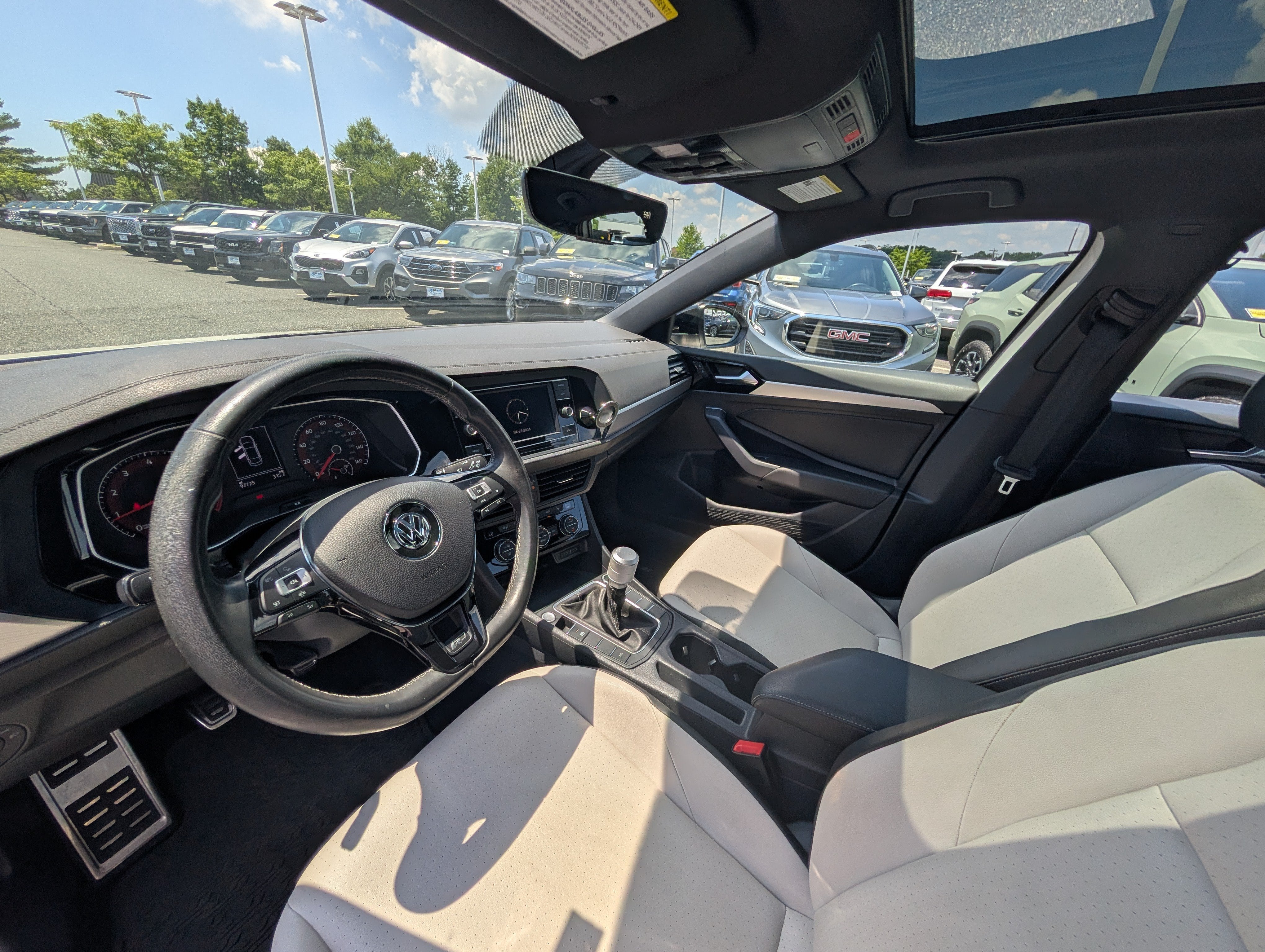 2020 Volkswagen Jetta R-Line