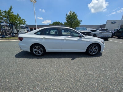 2020 Volkswagen Jetta R-Line