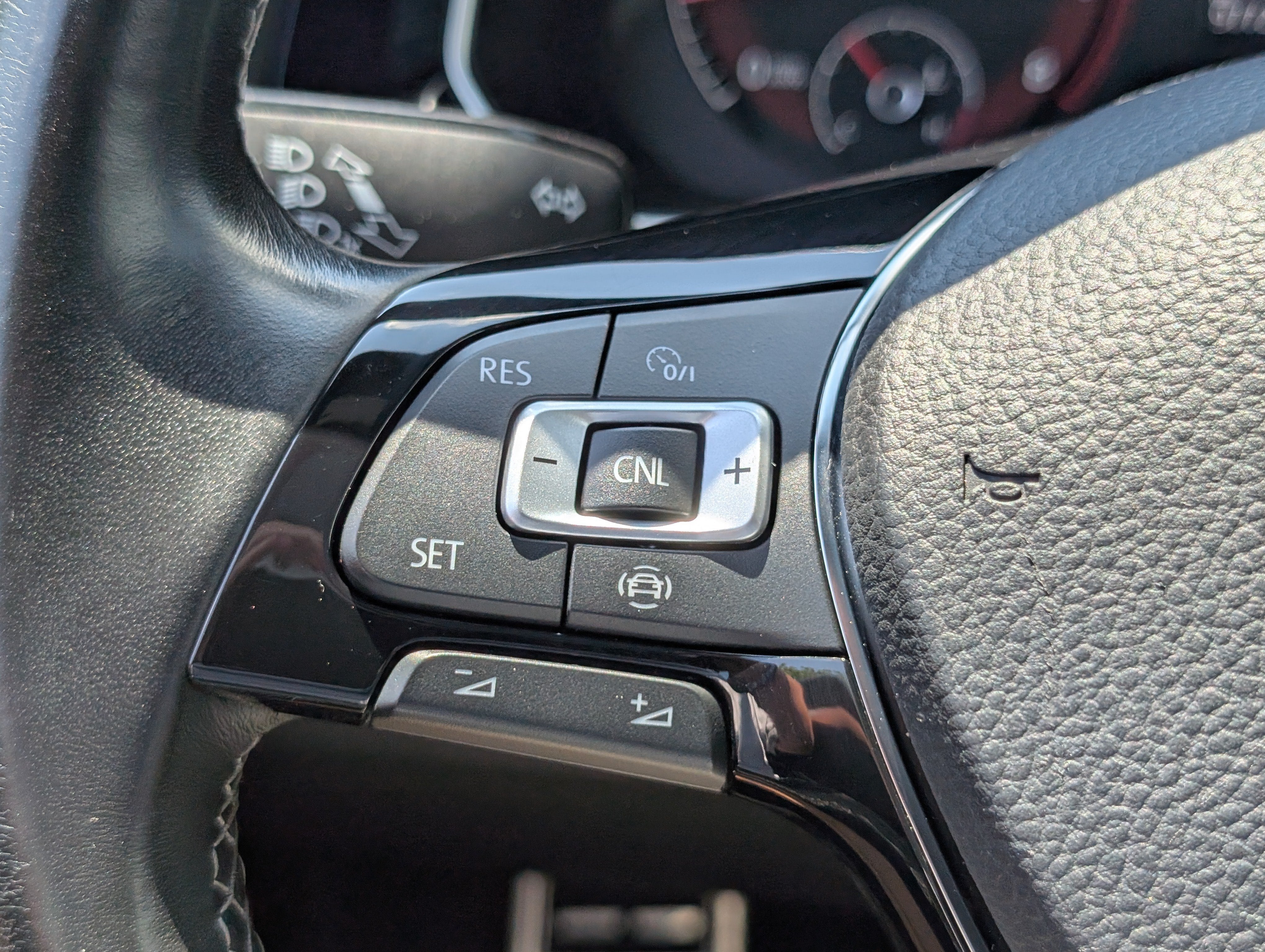 2020 Volkswagen Jetta R-Line