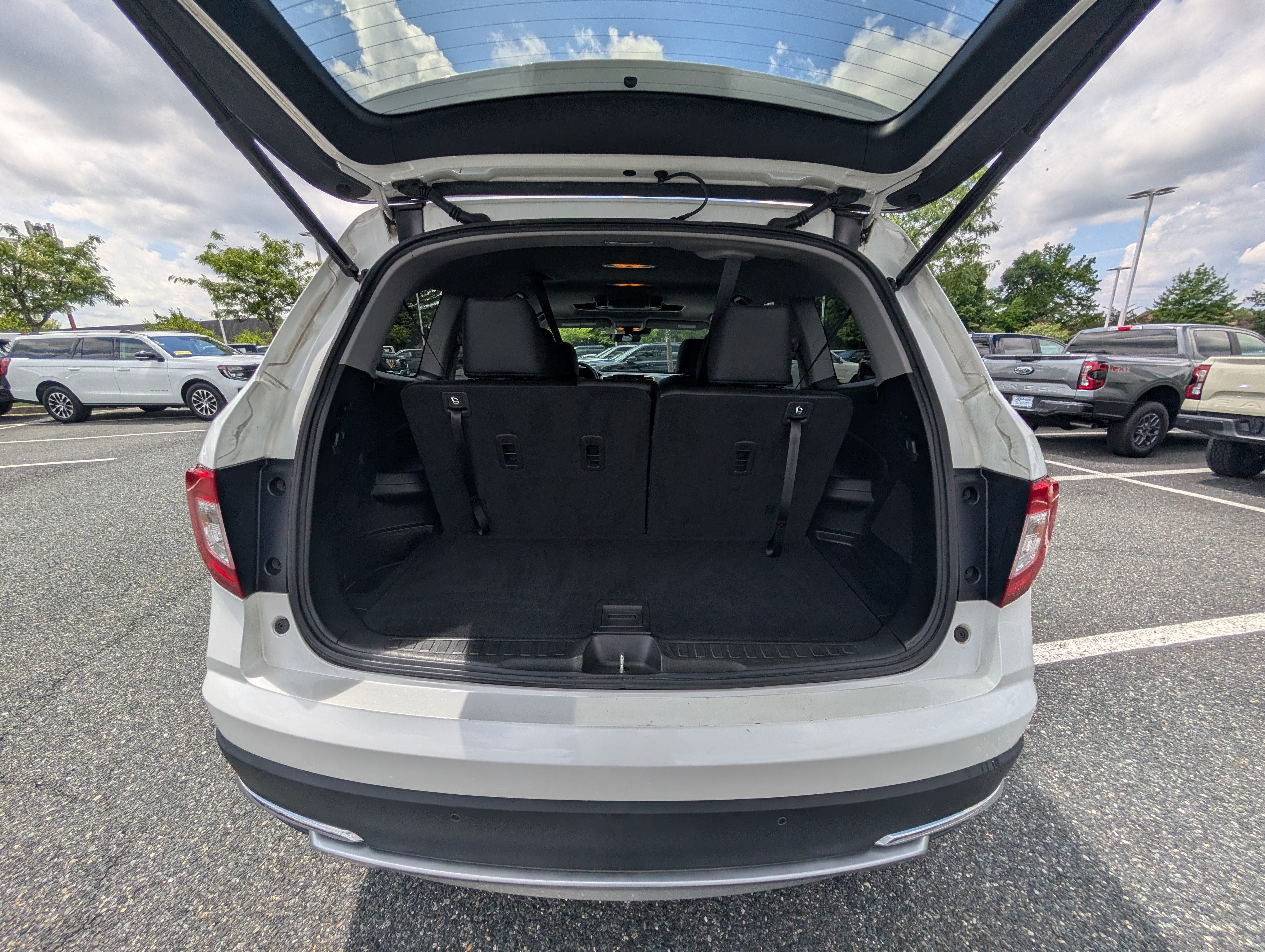 2021 Honda Pilot Touring 8-Passenger