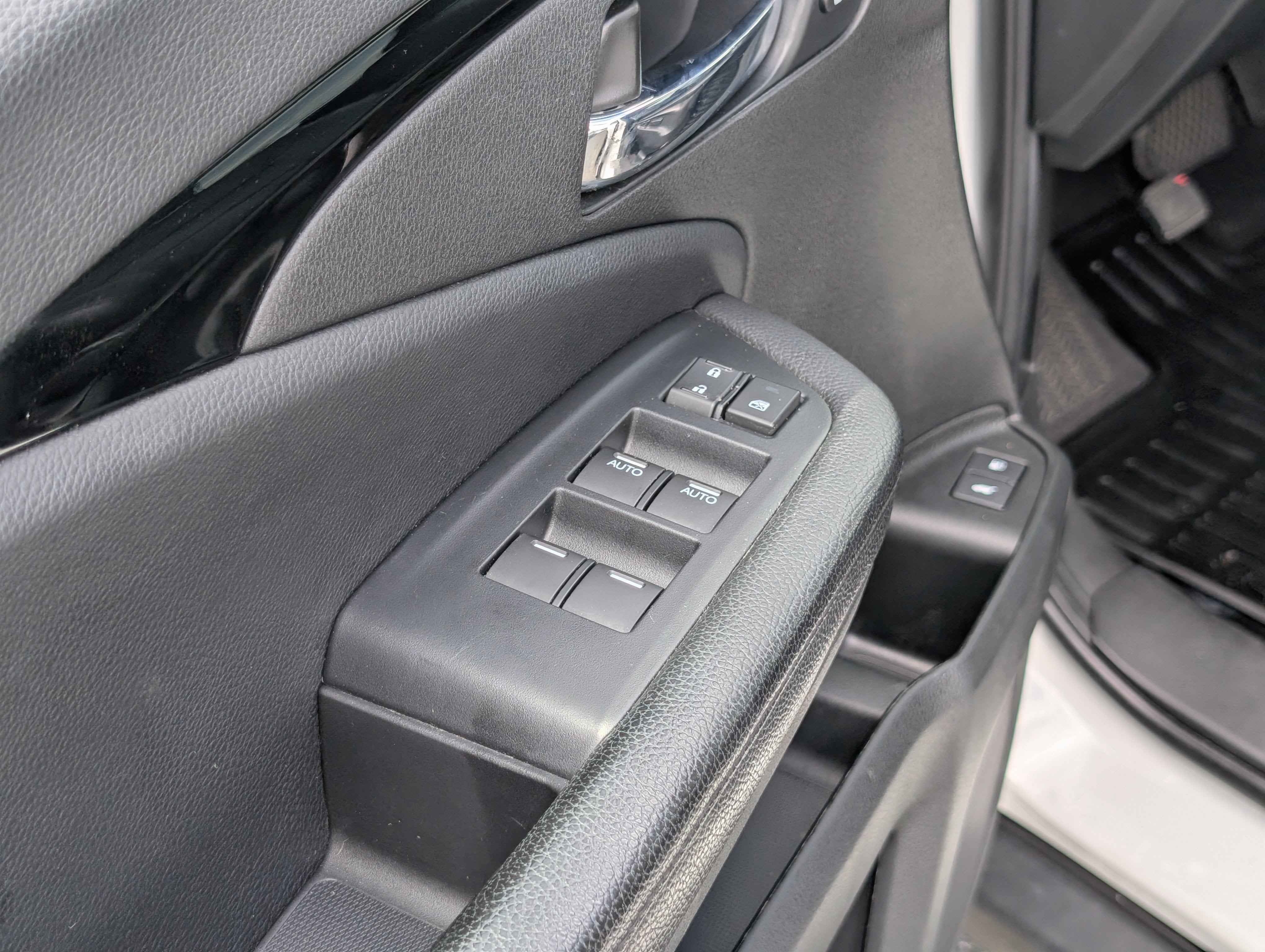 2021 Honda Pilot Touring 8-Passenger