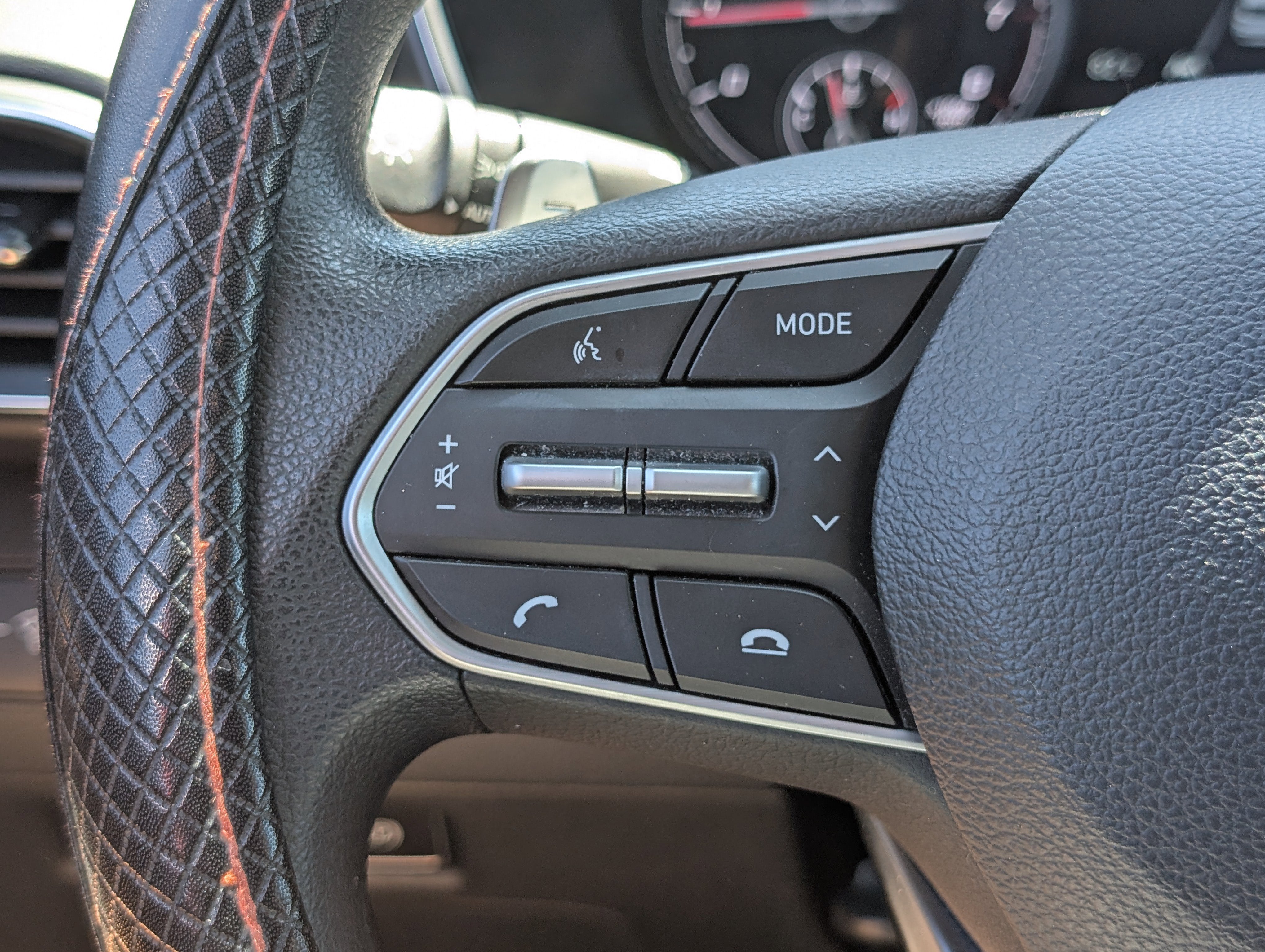 2022 Hyundai Santa Fe SE