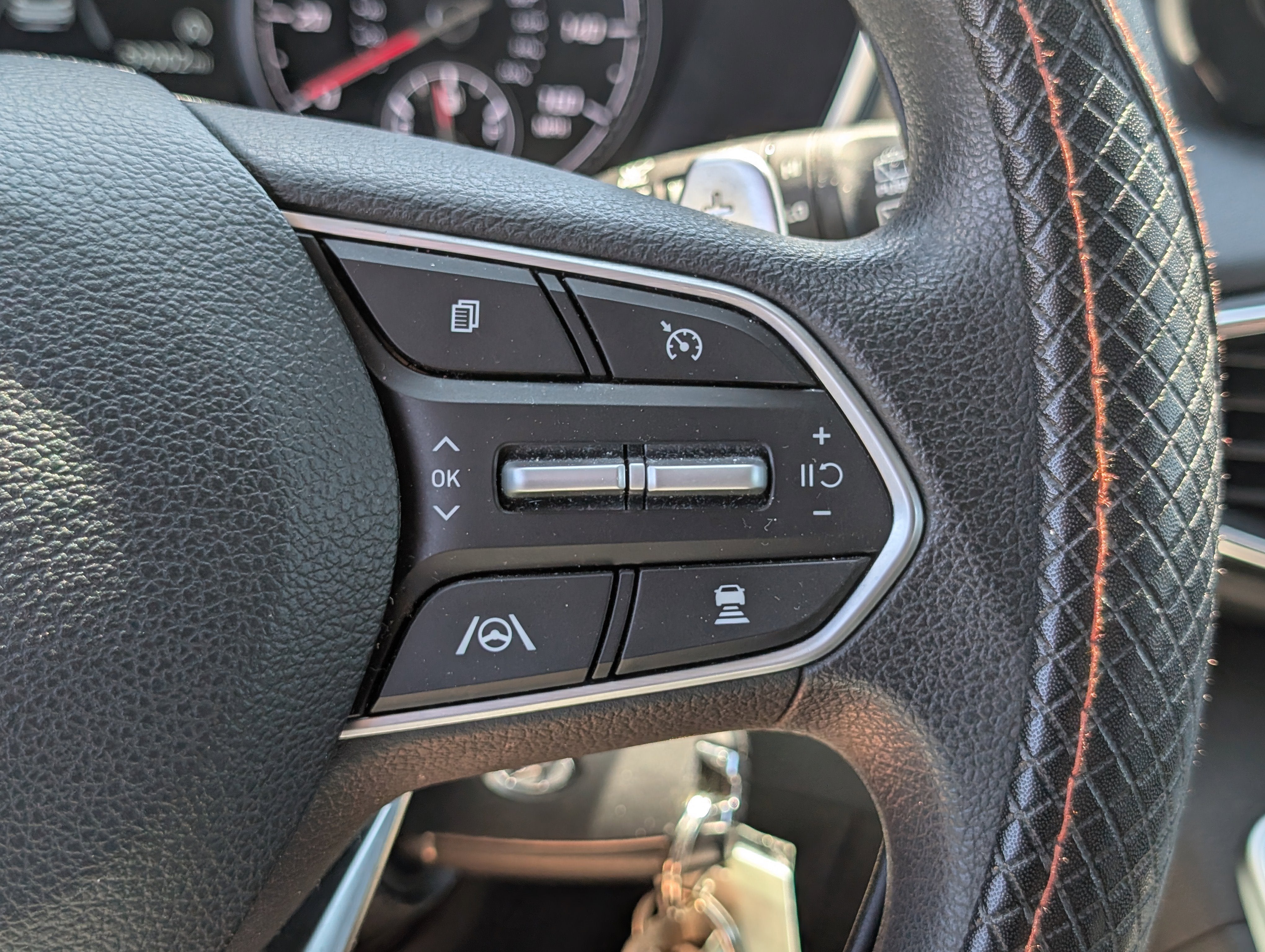 2022 Hyundai Santa Fe SE