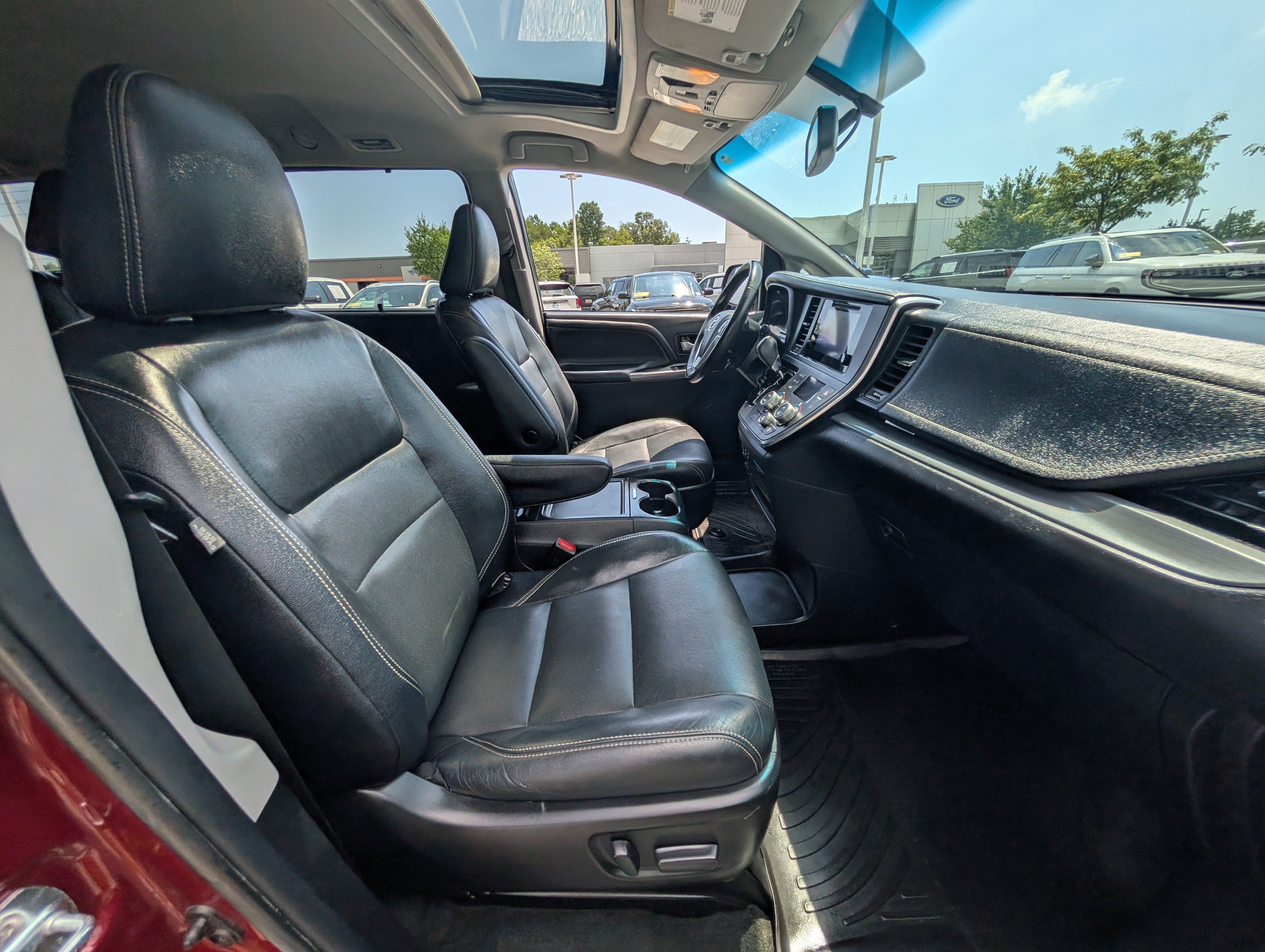 2017 Toyota Sienna SE Premium