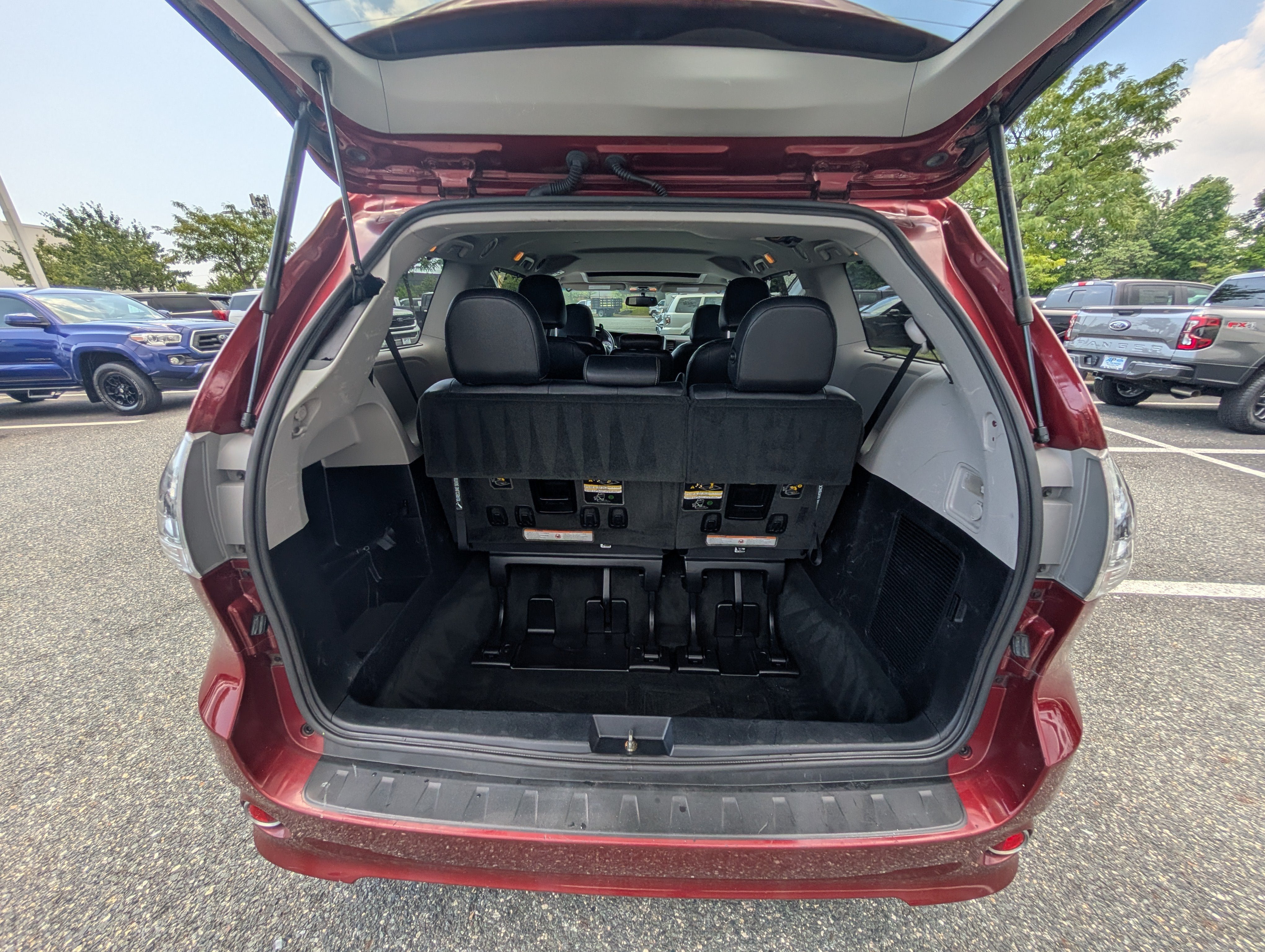 2017 Toyota Sienna SE Premium
