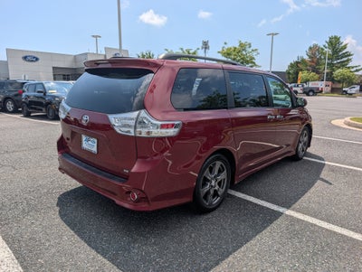 2017 Toyota Sienna SE Premium