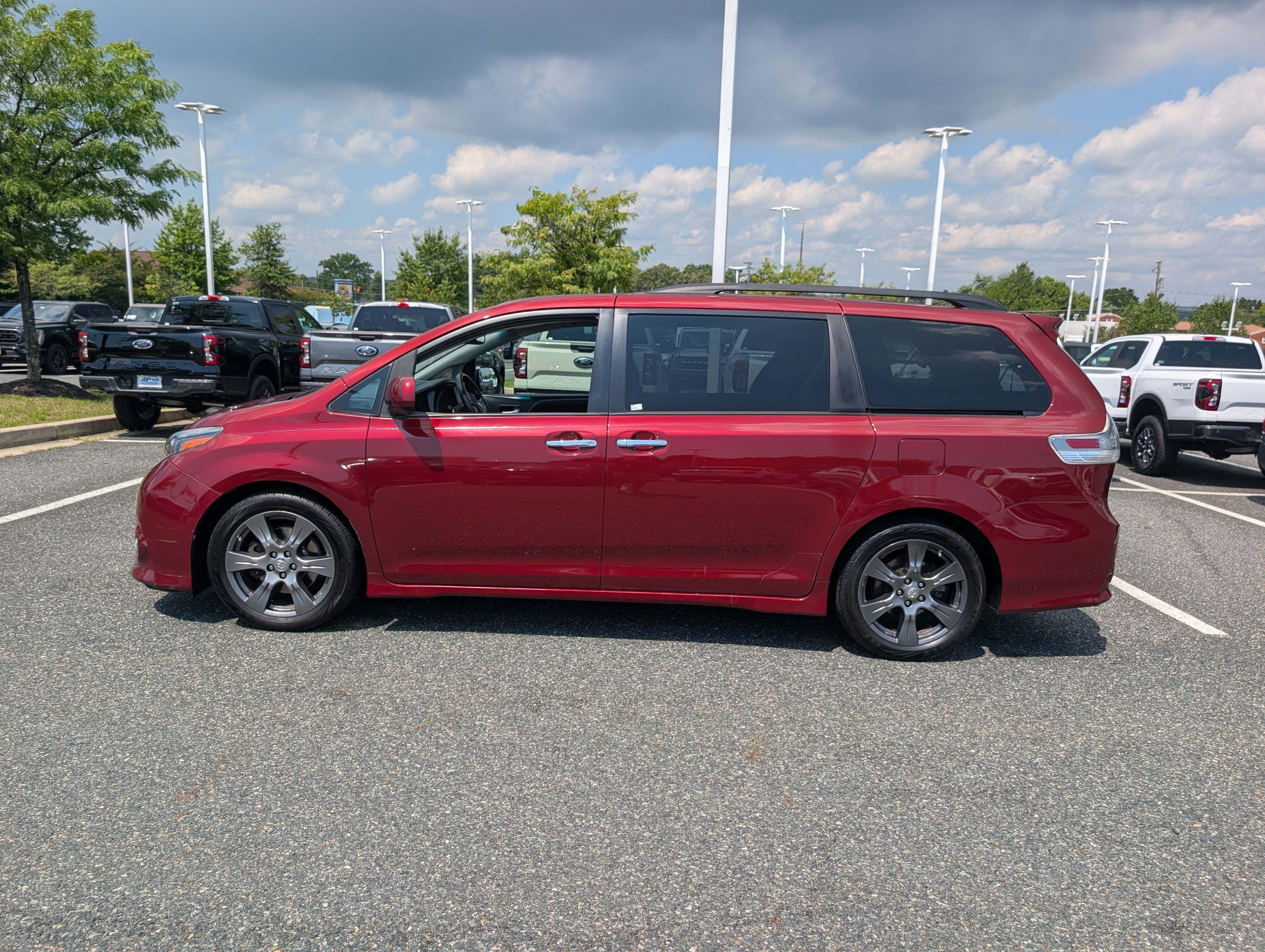 2017 Toyota Sienna SE Premium