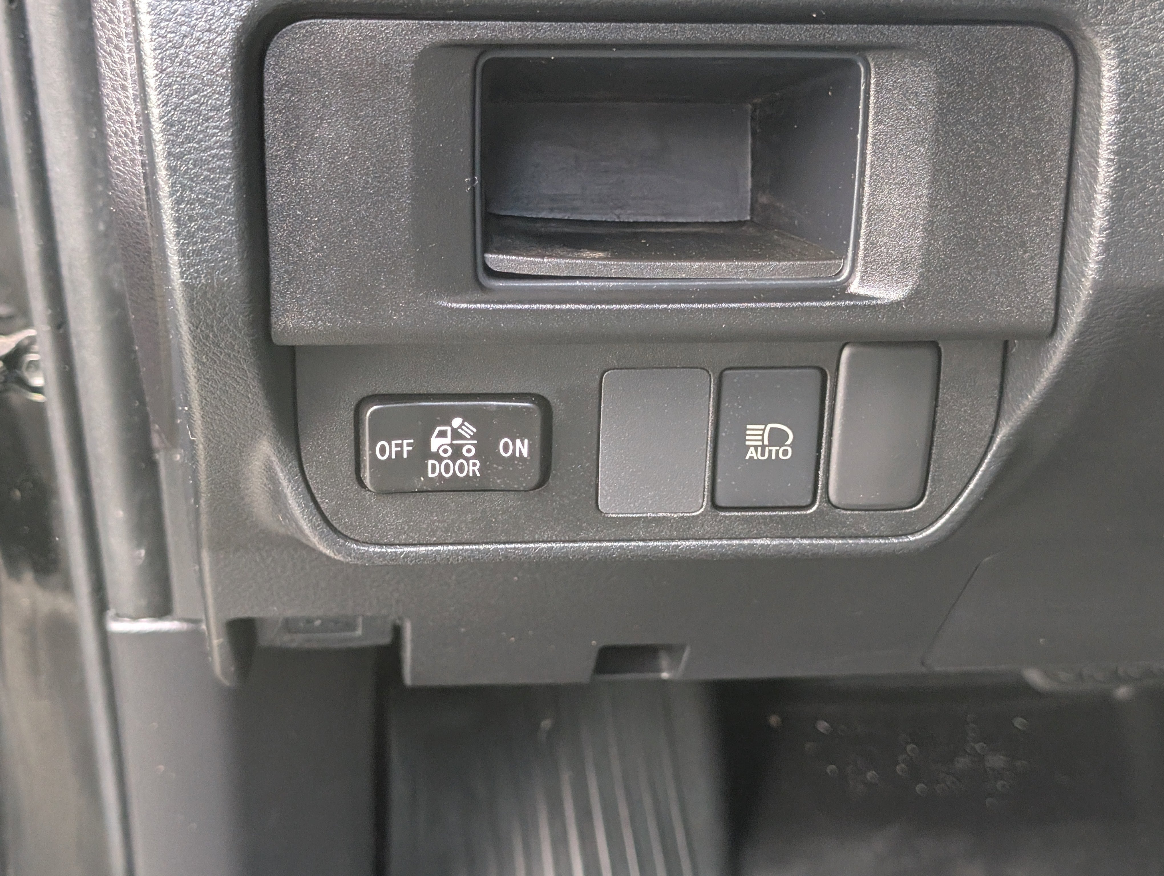 2019 Toyota Tacoma 2WD SR