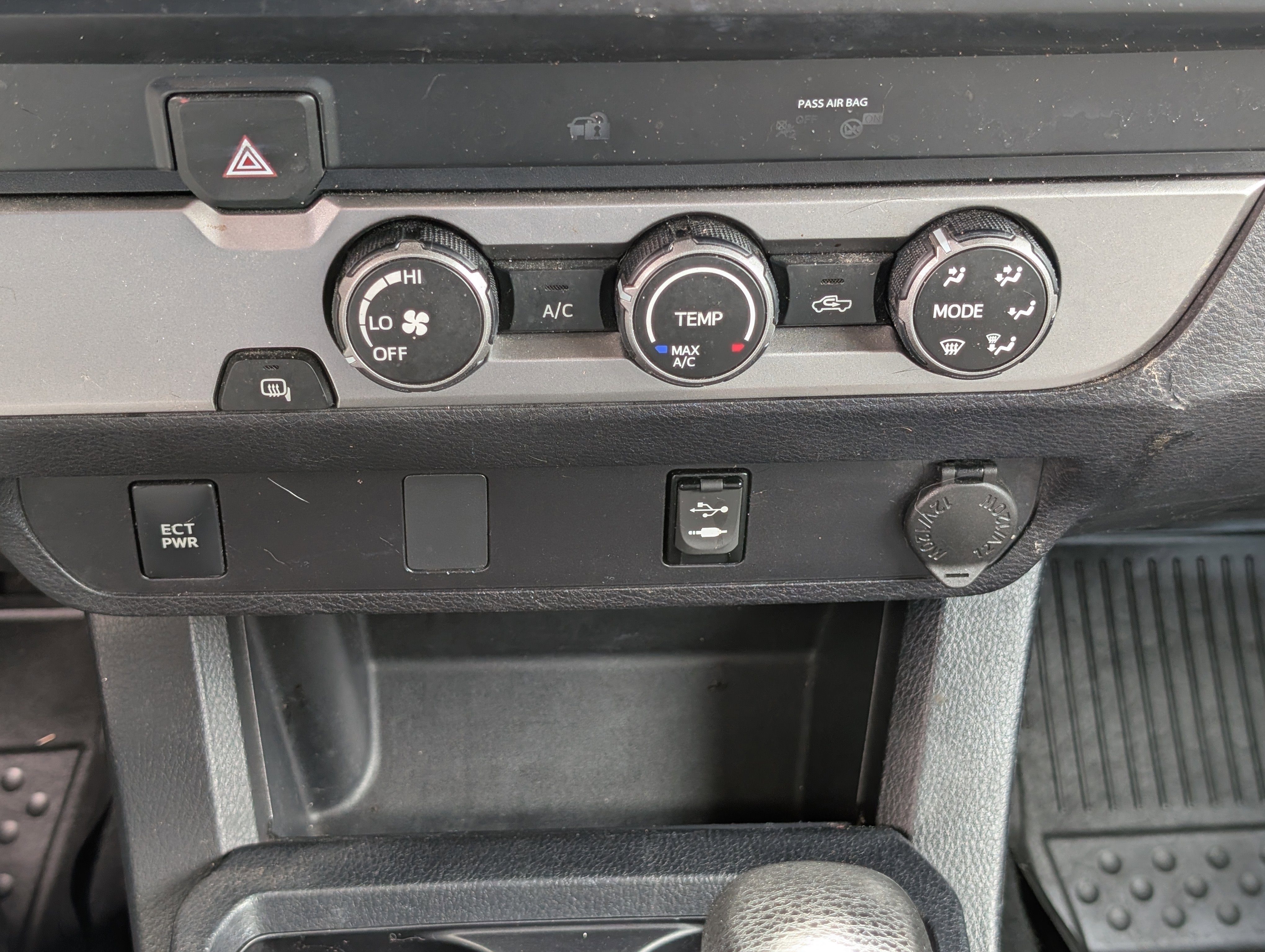 2019 Toyota Tacoma 2WD SR