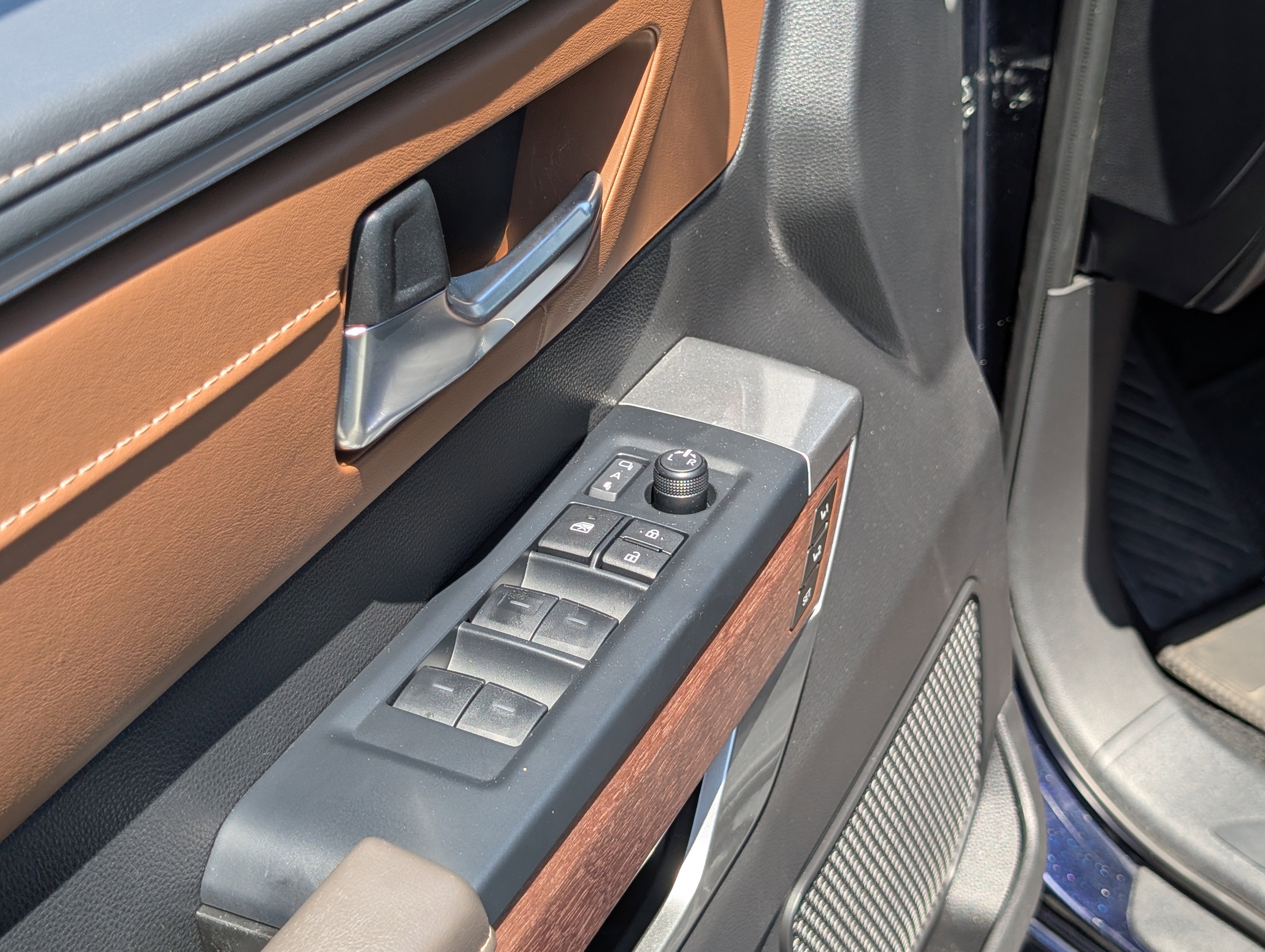 2025 Toyota Tundra 4WD 1794 Edition Hybrid