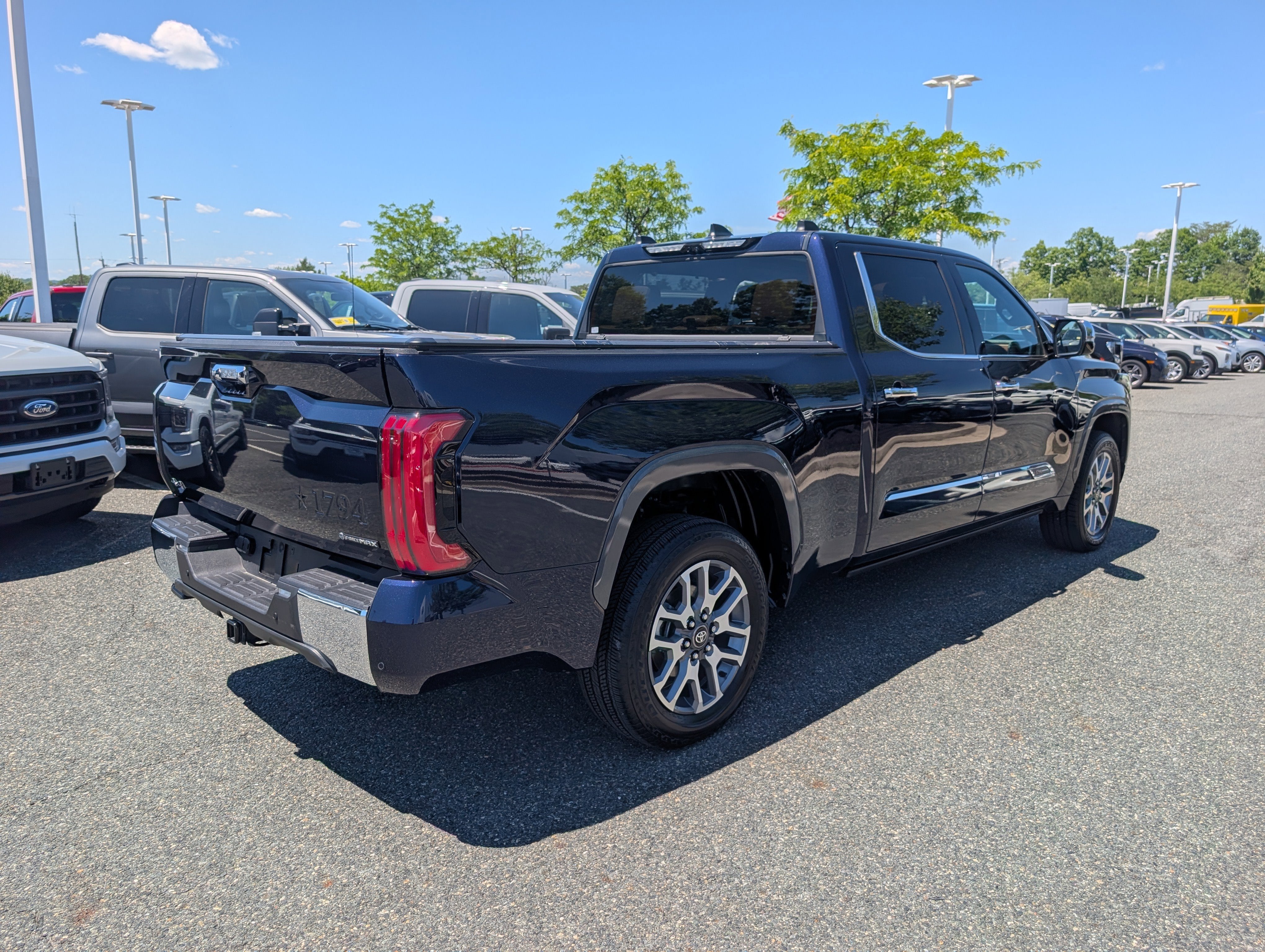 2025 Toyota Tundra 4WD 1794 Edition Hybrid