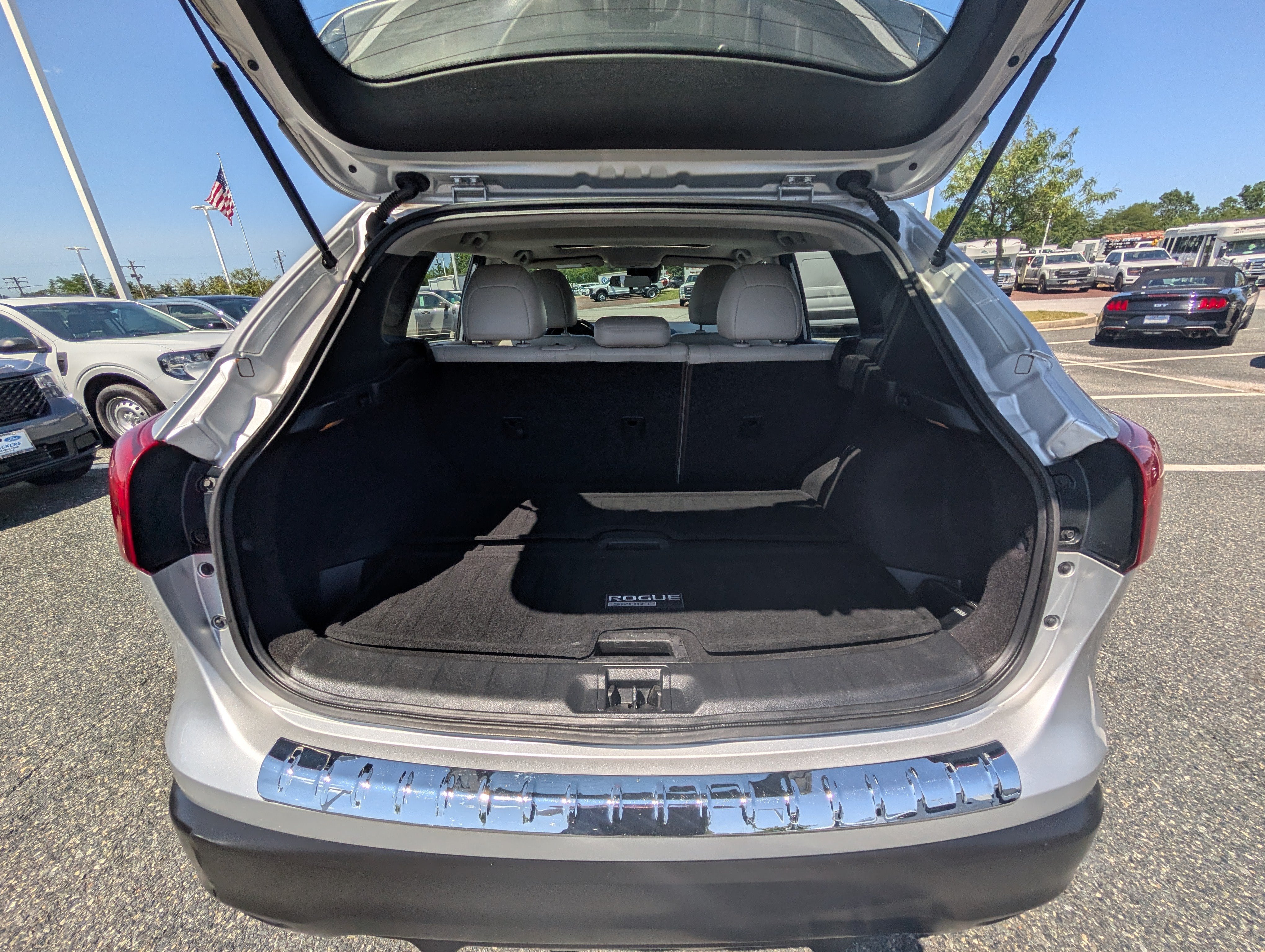 2018 Nissan Rogue Sport SL