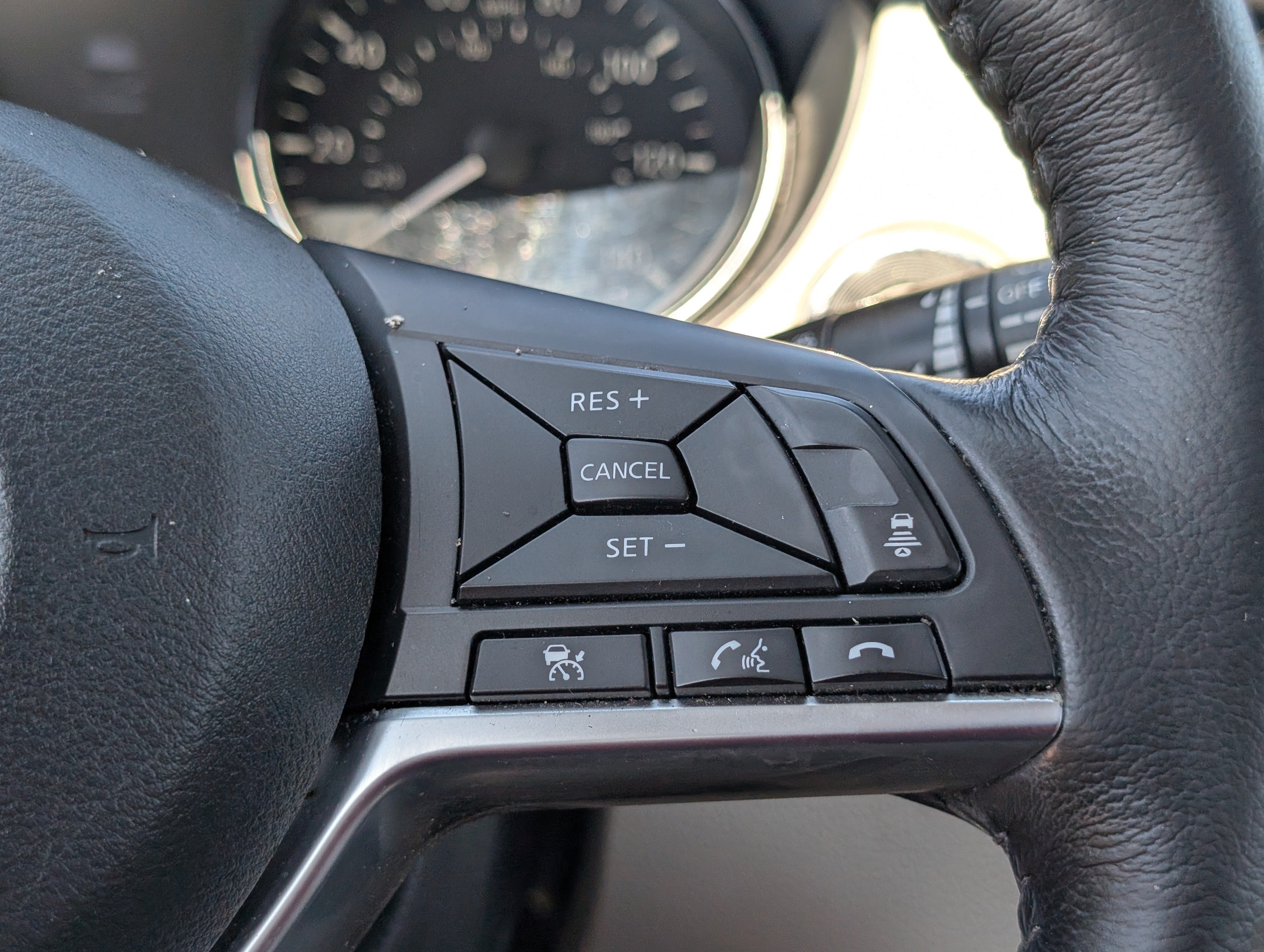 2018 Nissan Rogue Sport SL