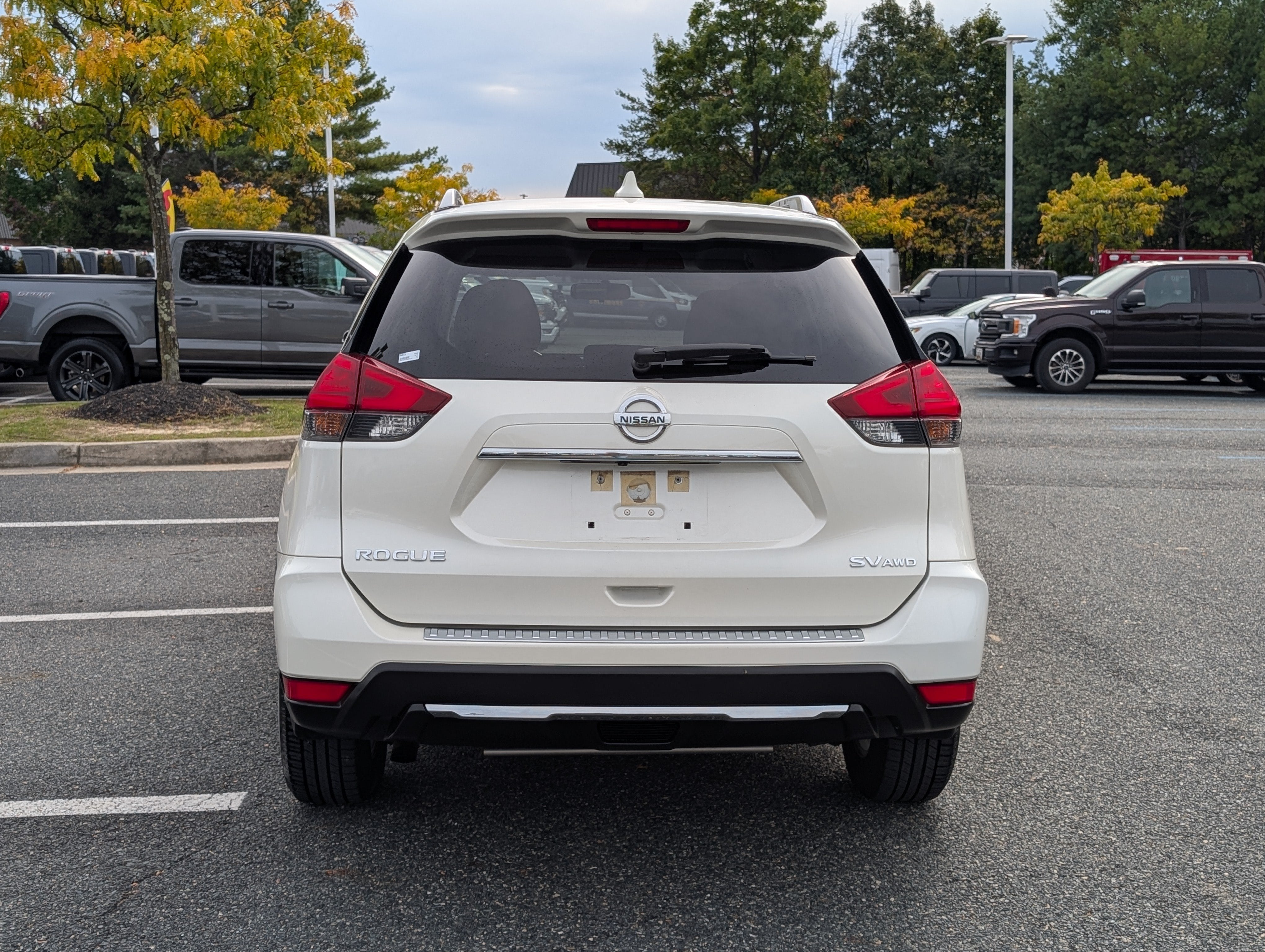 2017 Nissan Rogue SV