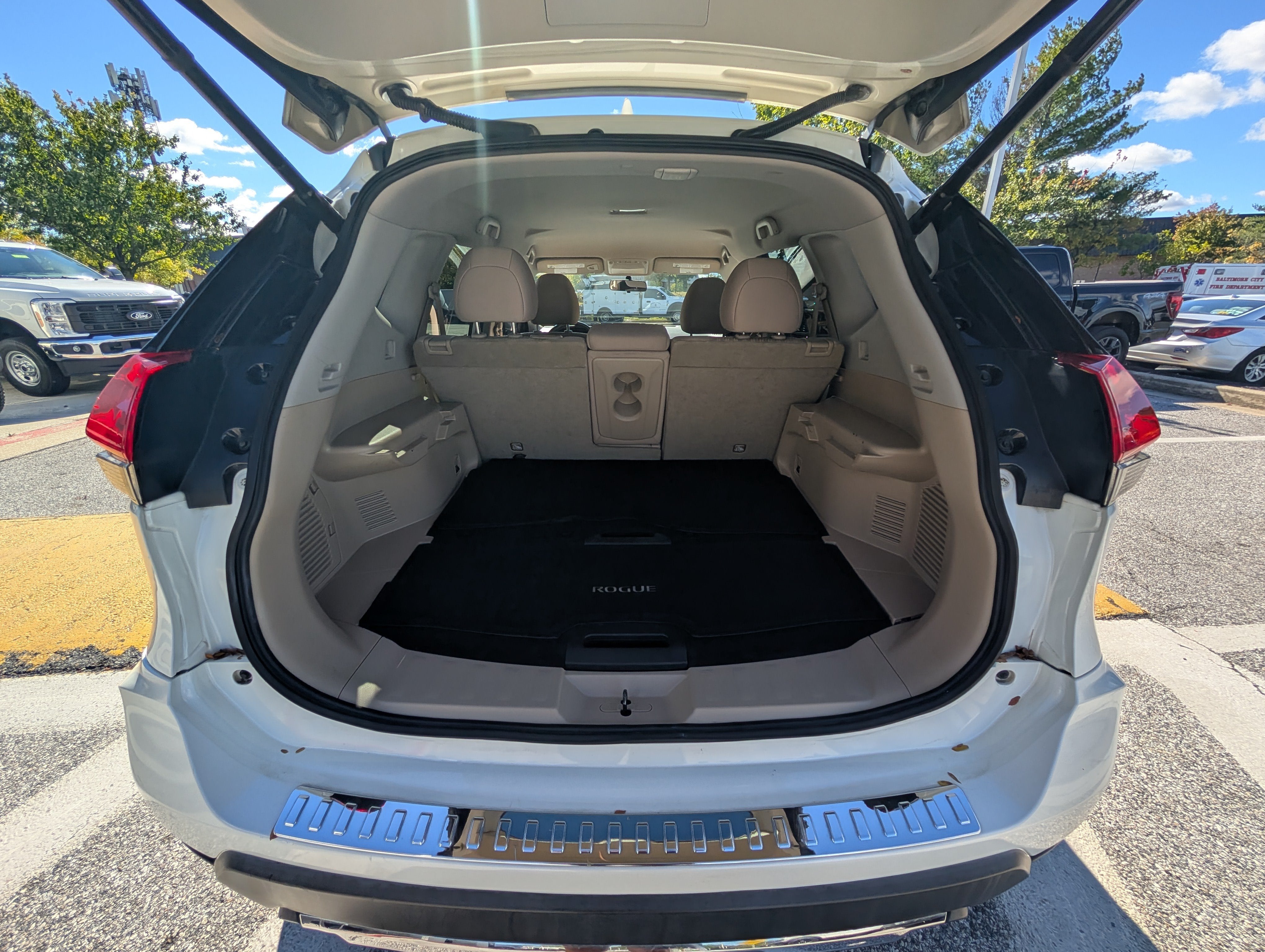 2018 Nissan Rogue SV