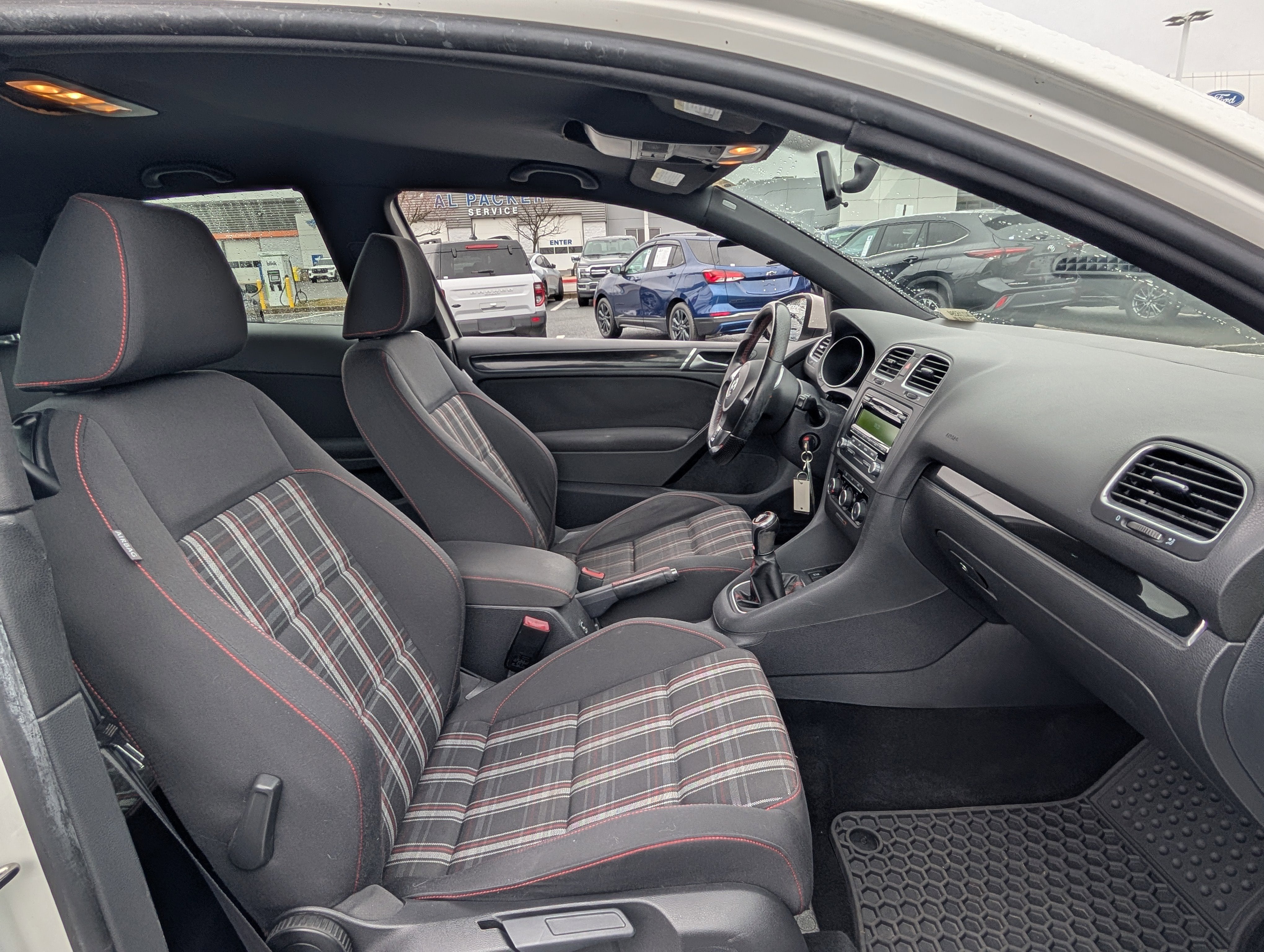 2013 Volkswagen Golf GTI 2-Door