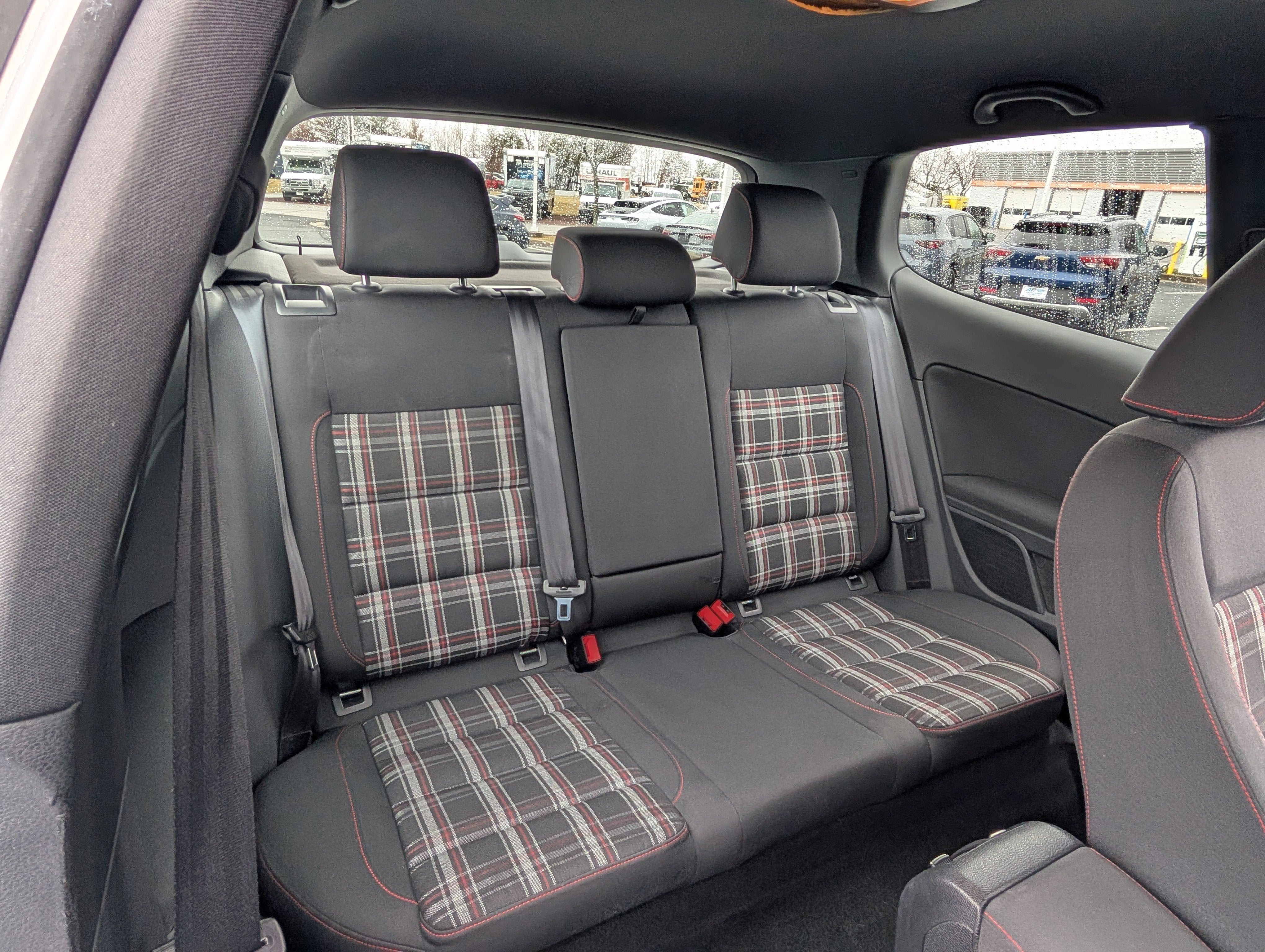 2013 Volkswagen Golf GTI 2-Door