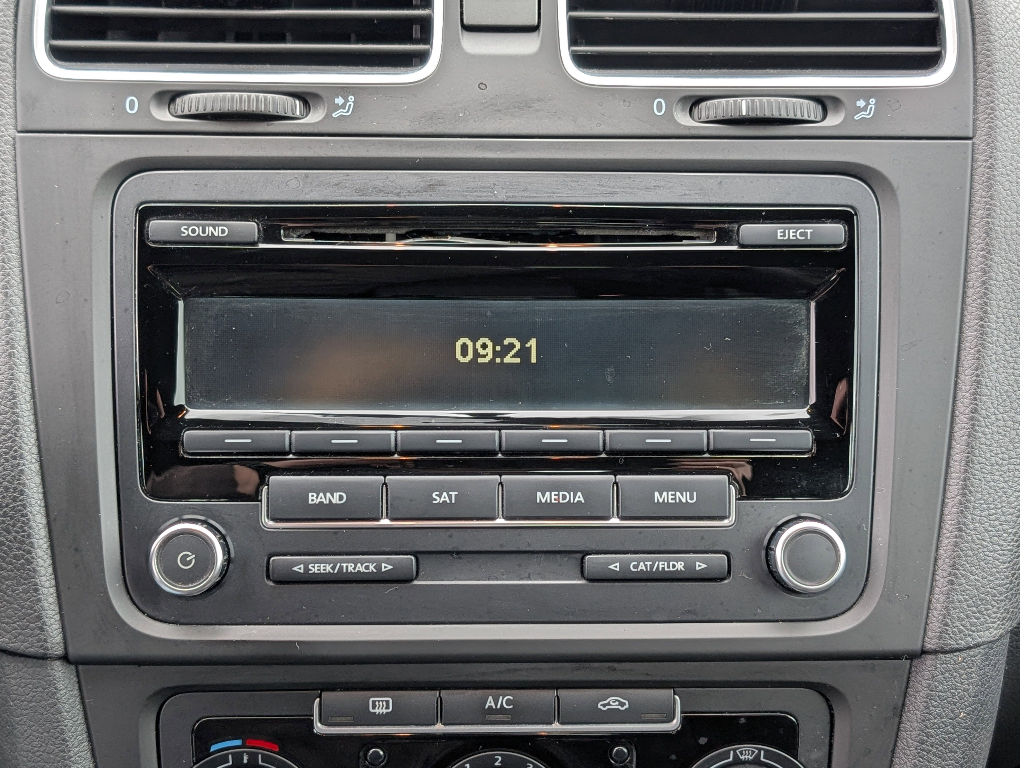 2013 Volkswagen Golf GTI 2-Door