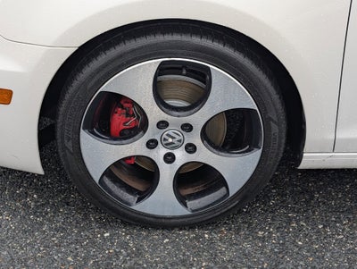 2013 Volkswagen Golf GTI 2-Door