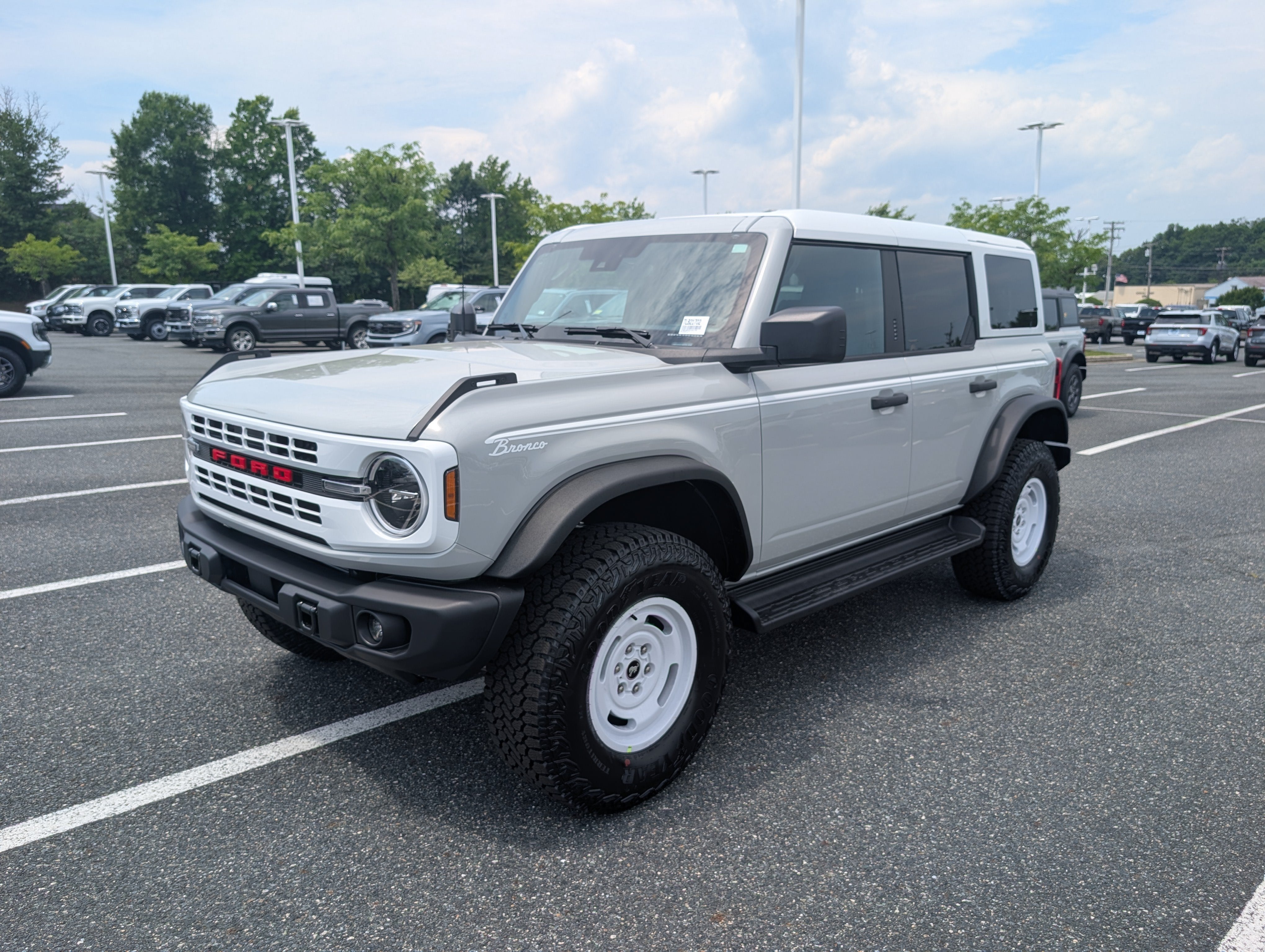 2026 Ford Bronco Heritage Edition