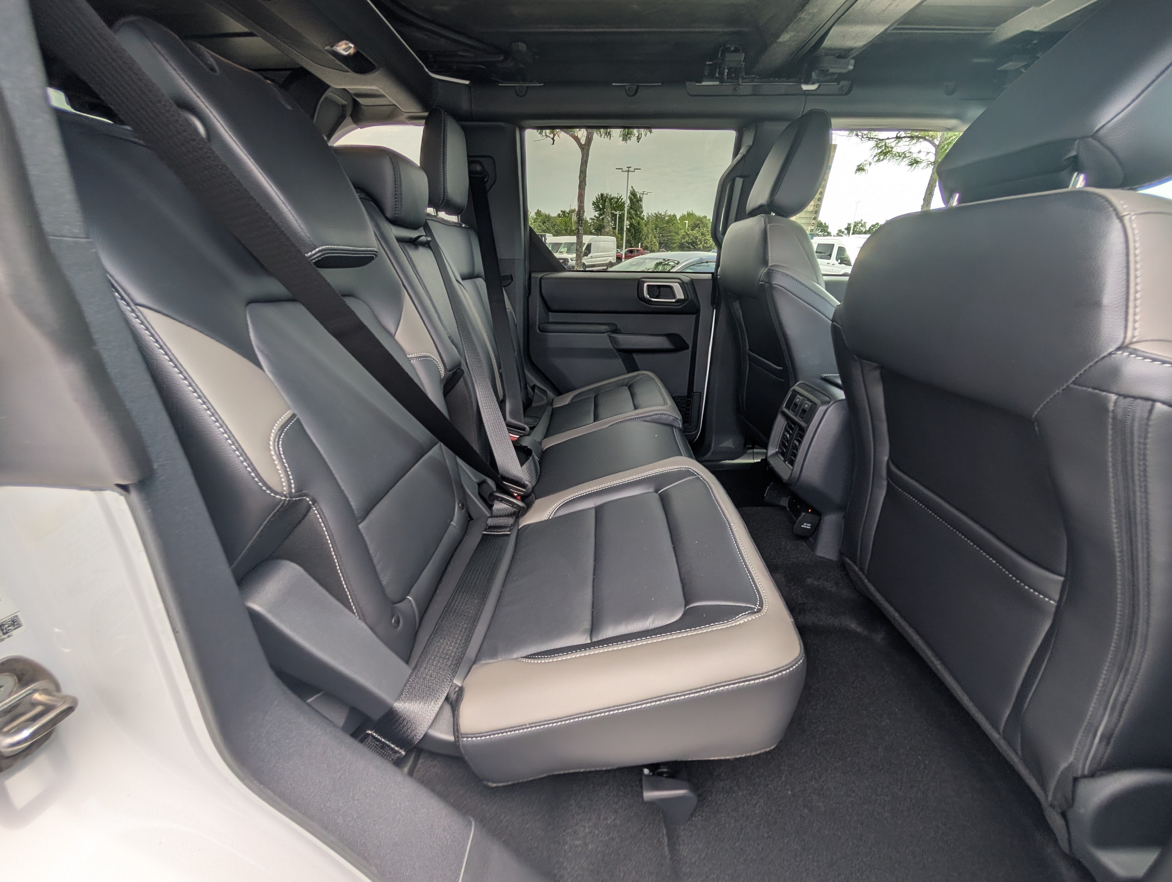 2026 Ford Bronco Outer Banks®