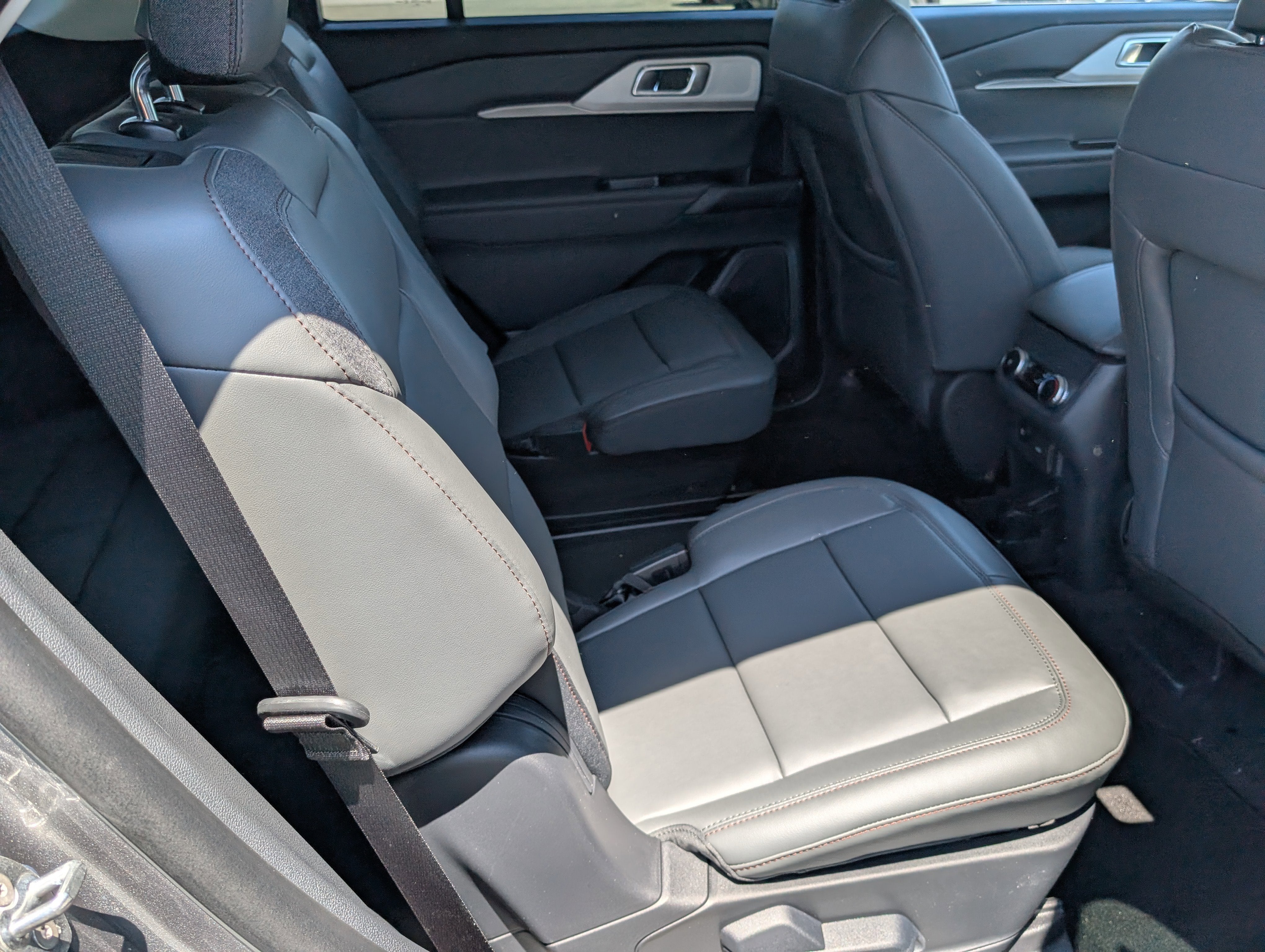 2026 Ford Explorer Active with 200A Pkg